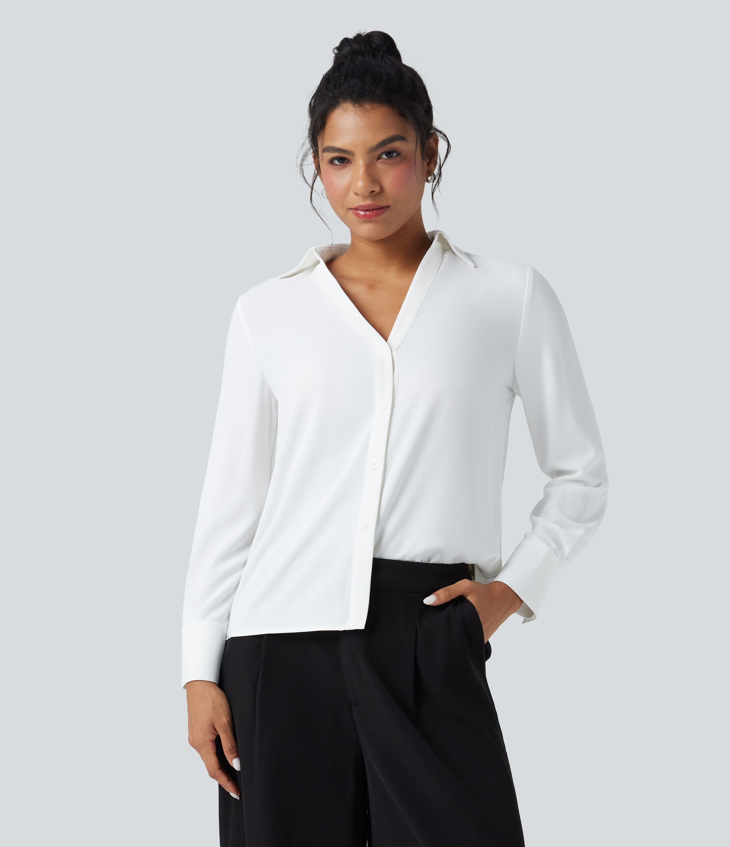 Blanc Chemise de travail en mousseline col V manches longues / 1