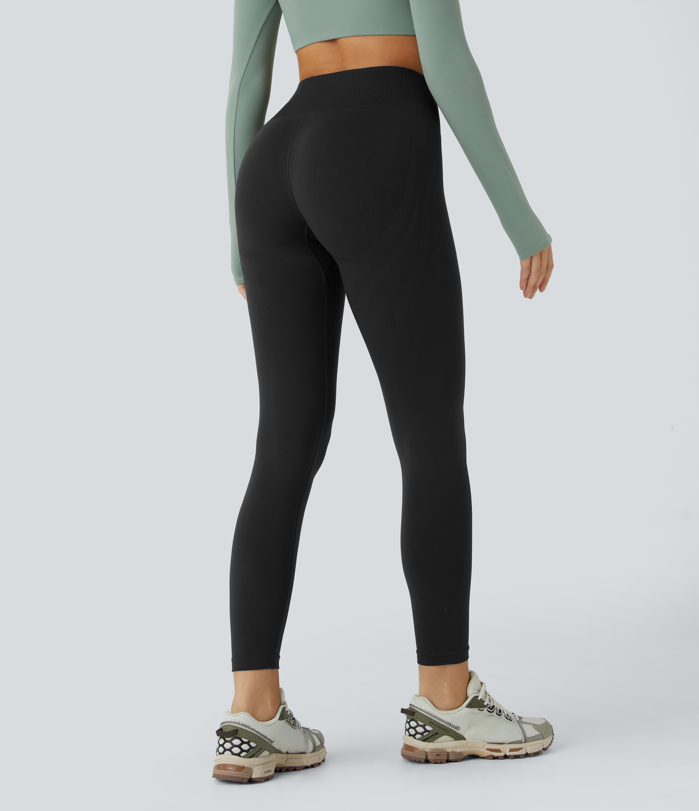 Negro Leggings yoga tiro medio control abdomen realce glúteo 7/8 sin costura / 2