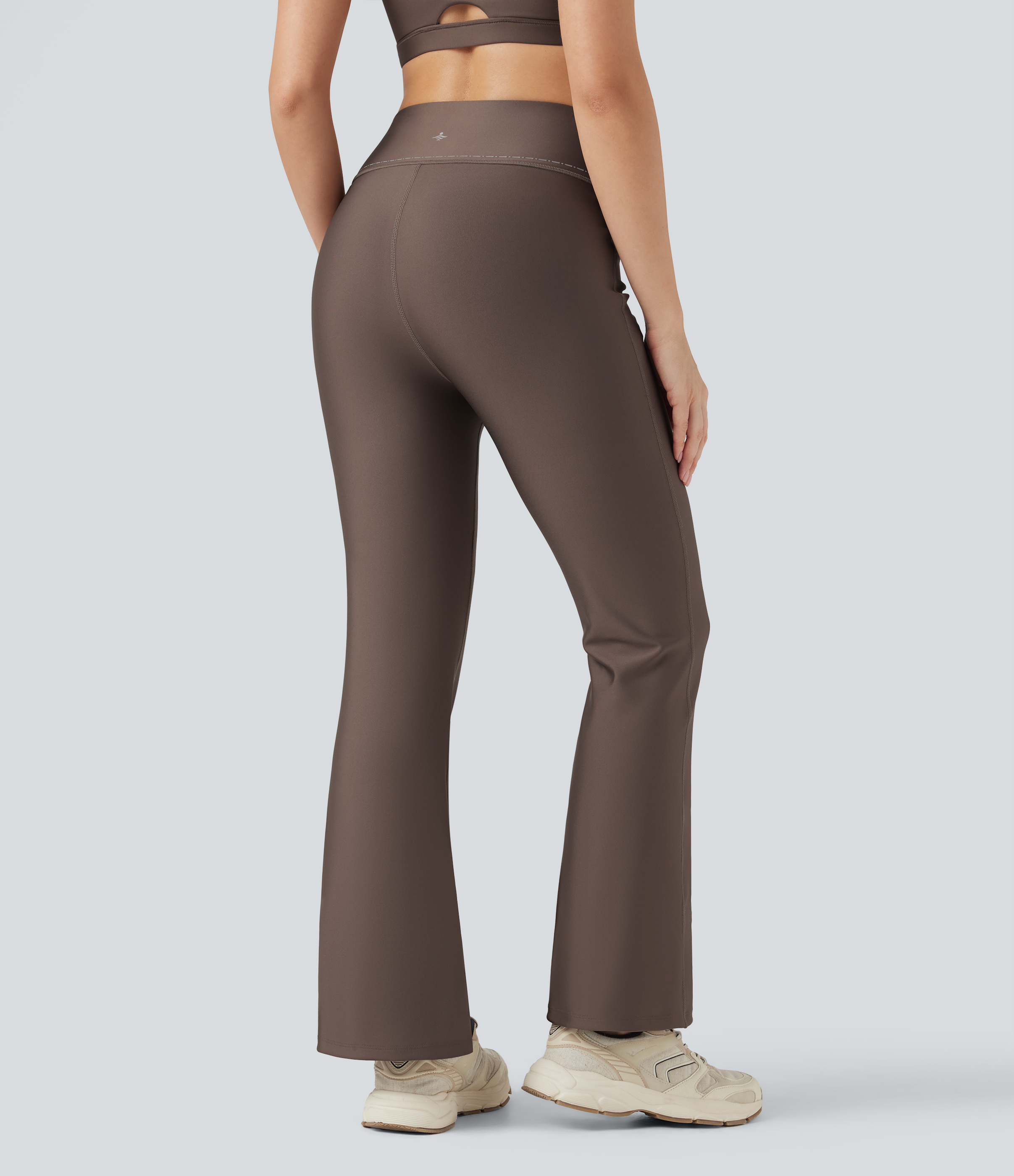Reflective High Waisted Bootcut Sheen Training Leggings with Pockets