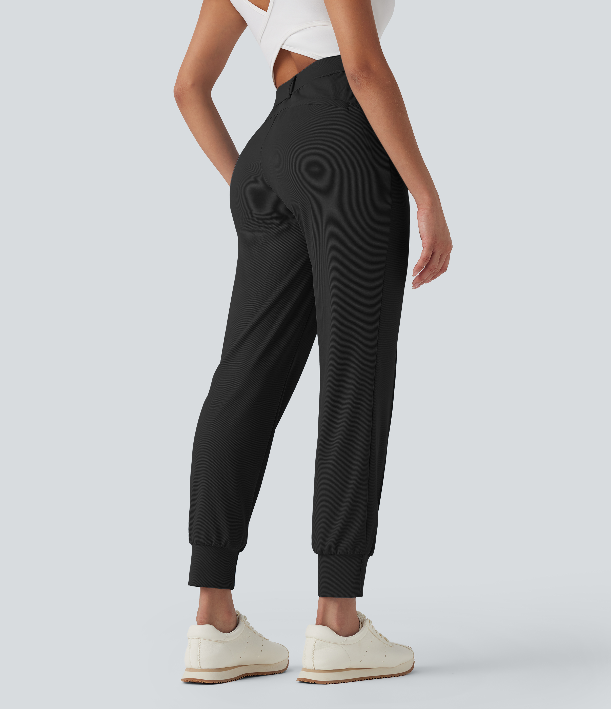 Negro Pantalones deportivos de golf de secado rápido y tiro alto con bolsillos para tee de golf - UPF 40+ / 2