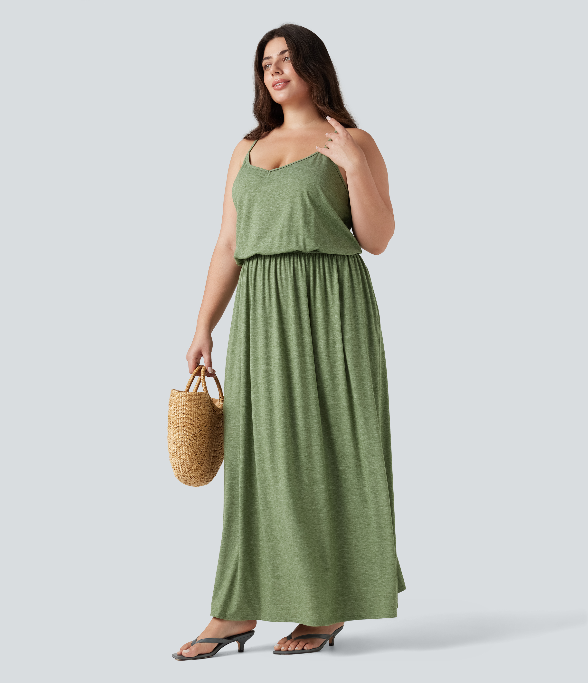 Fließendes Maxikleid mit Seitentaschen - Plus-Size