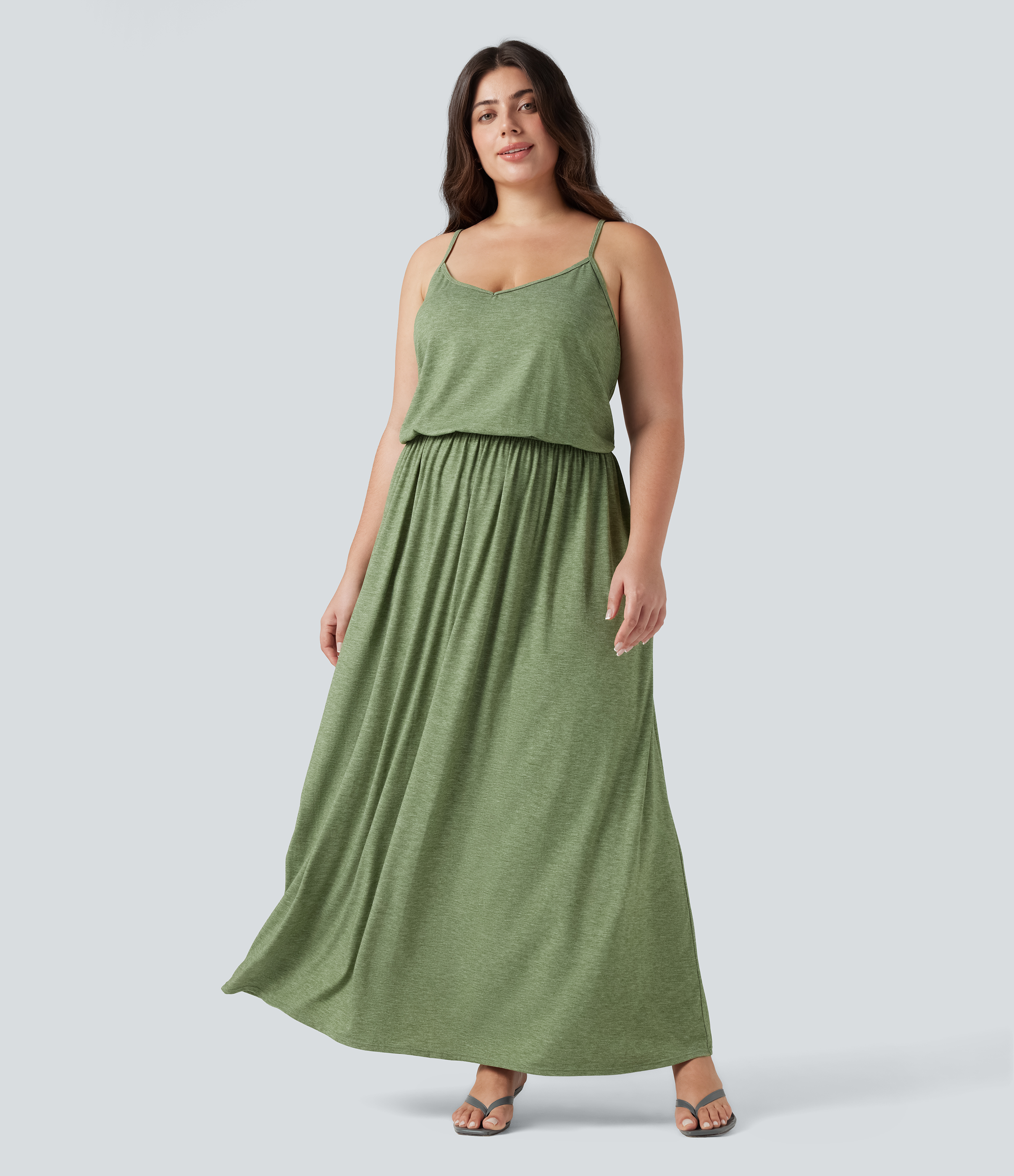 Flowing maxi dress with side pockets - Plus Size