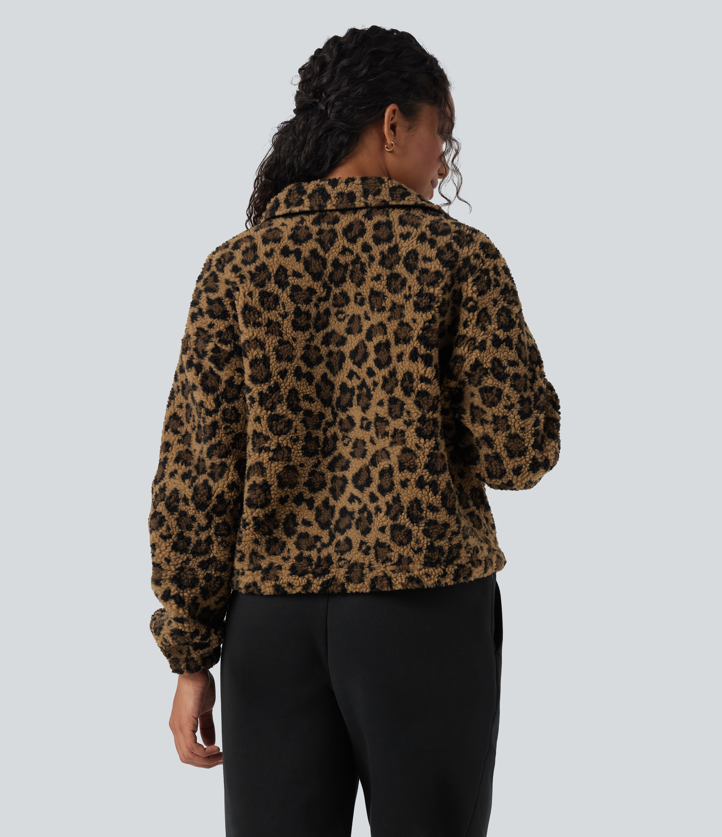 Amber Leopard Chamarra casual de sherpa de manga larga con bolsillos / 2