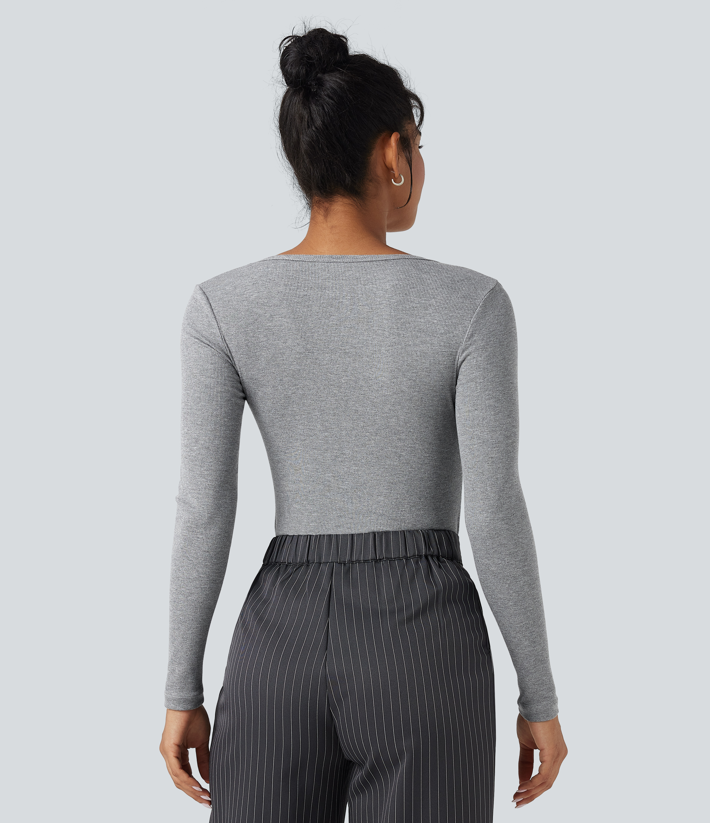 Ash Grey Ribbed Knit V-neck Long Sleeve Work T-Shirt / 2