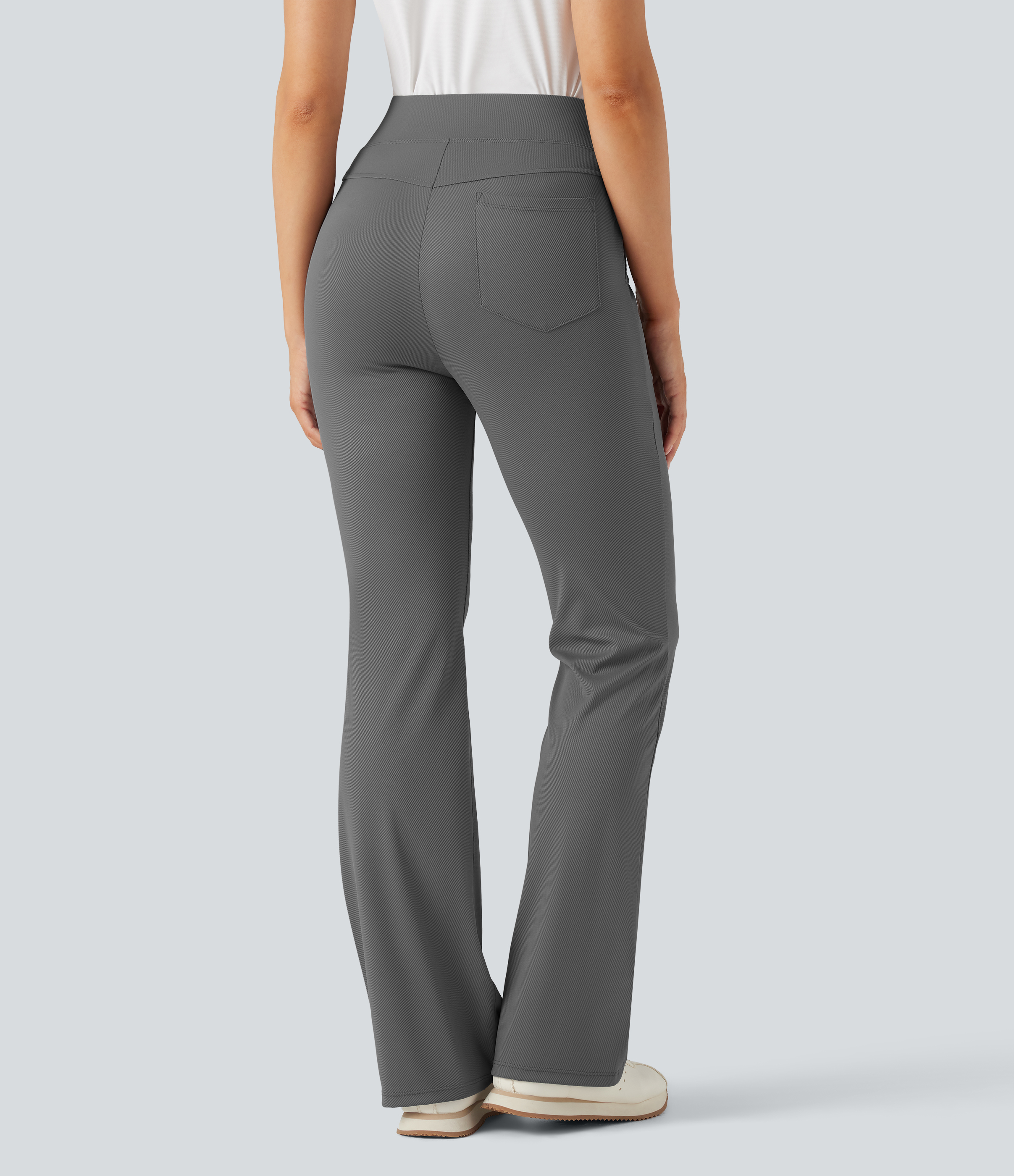 Steel Gray Pantalon flare de golf taille haute à séchage rapide, avec poches et poche pour tee de golf - UPF40+ / 2