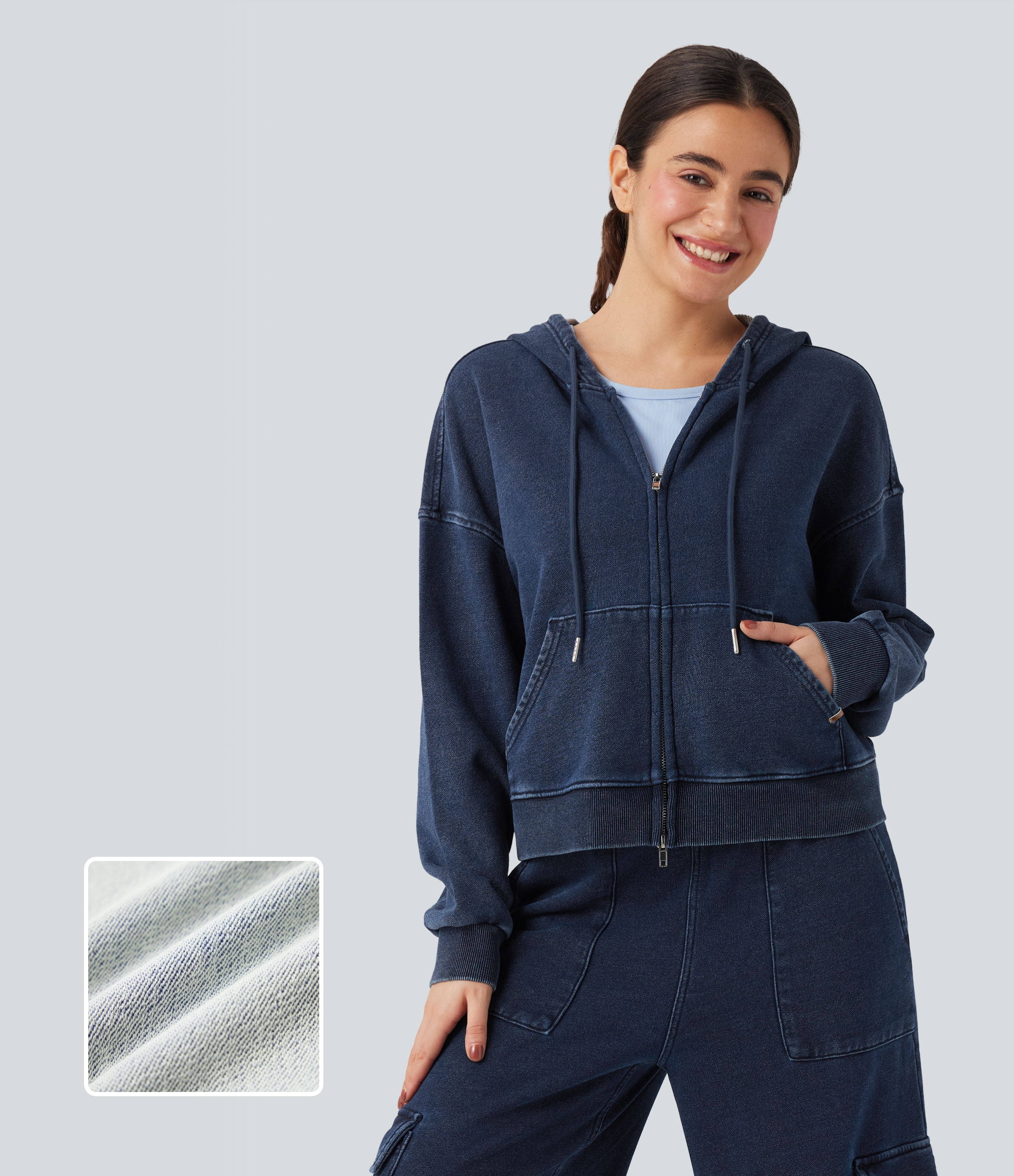 Lässige Bluse mit Kapuze und langen Ärmeln