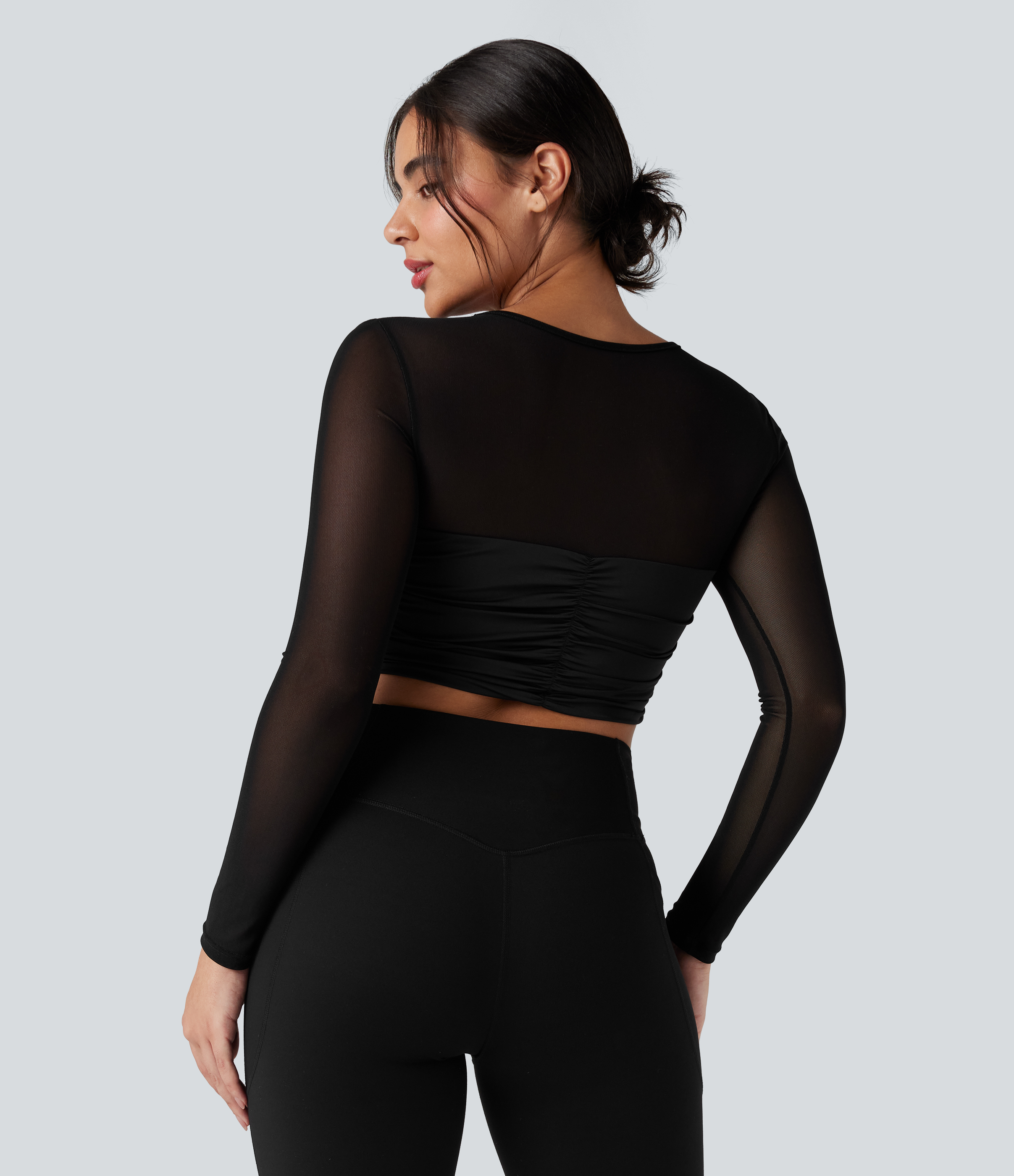Black Round Neck Long Sleeve Ruched Contrast Mesh Yoga Sports Top / 2