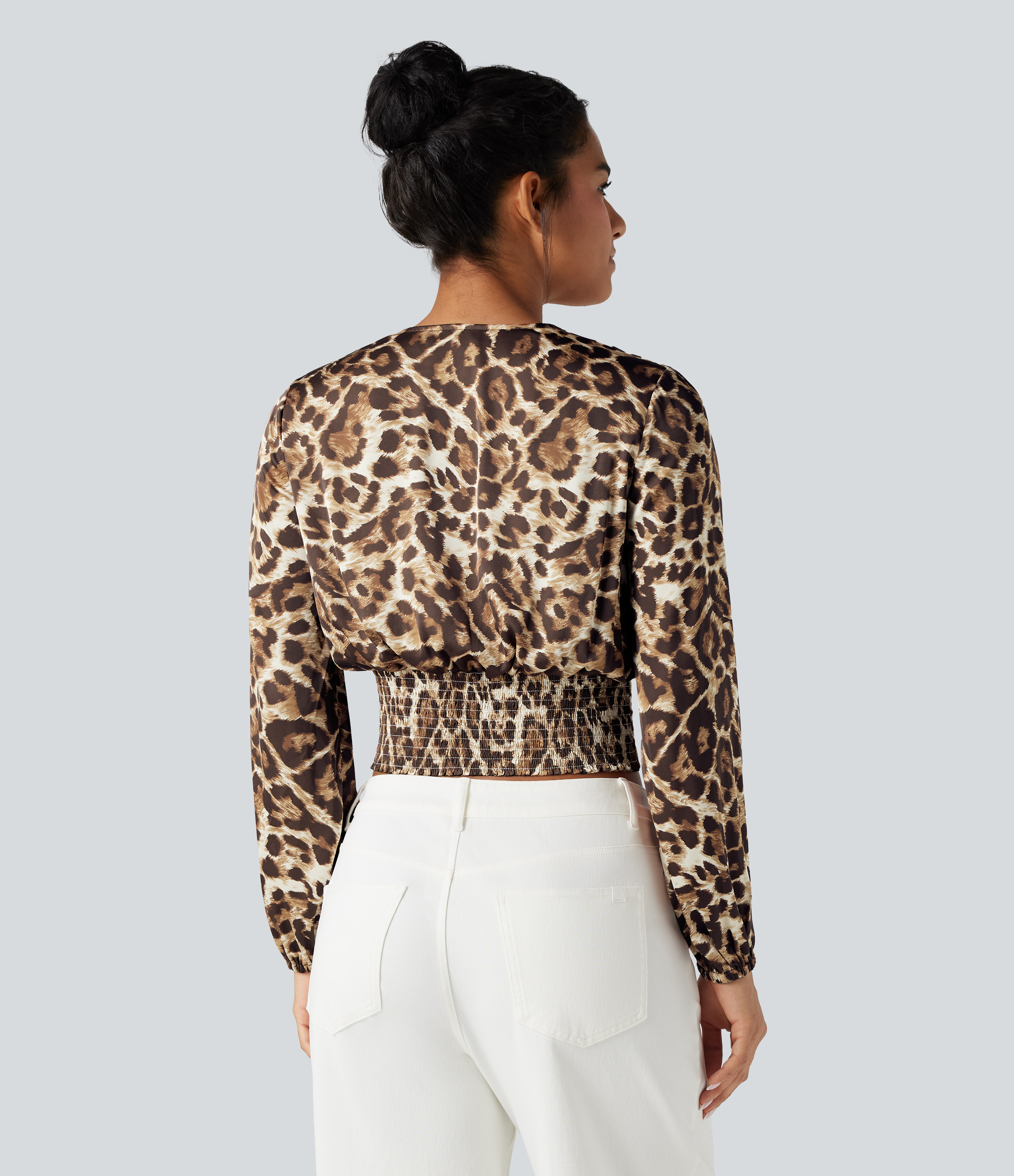 Safari Leopard V Neck Long Sleeve Leopard Print Cropped Casual Blouse / 2