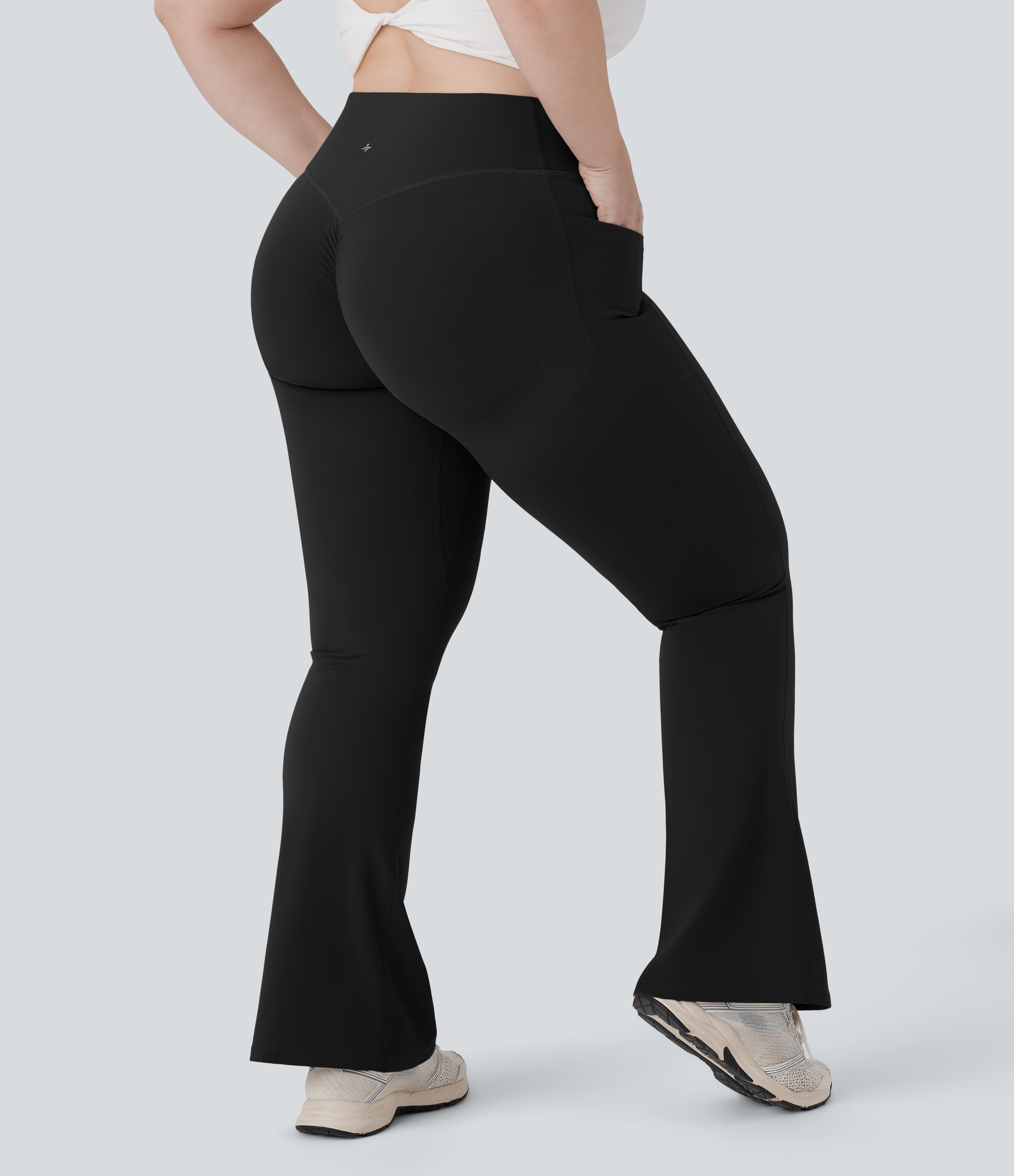 Halara UltraSculpt™ High Waisted Scrunch Butt Lifting Tummy Control Pocket Shaping Yoga Bootcut Plus Size Leggings