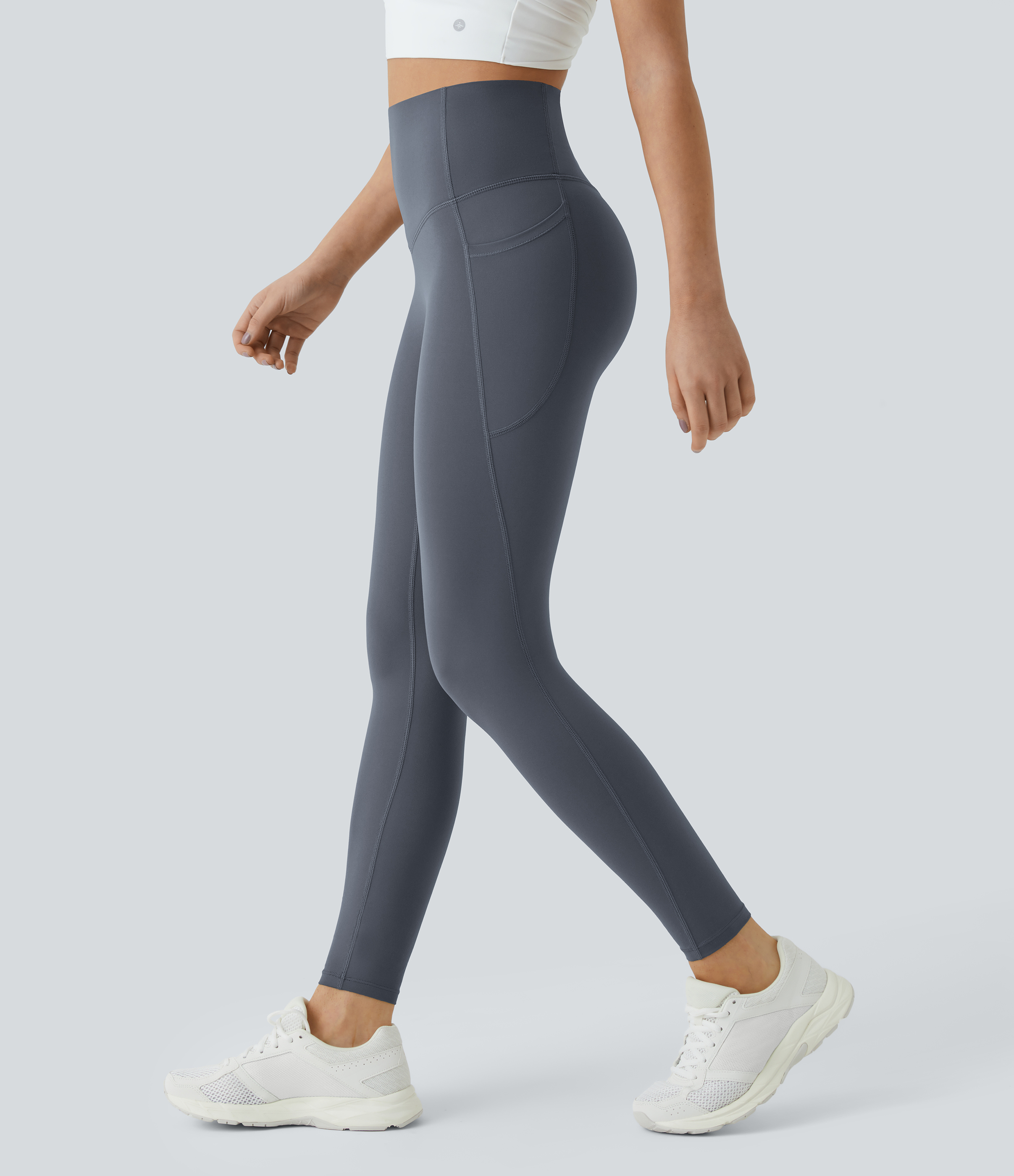 Halara Leggings SoCinched UltraSculpt entrenamiento control abdomen bolsillo lateral tiro alto - Silent Blue -…: retailer-supplied image