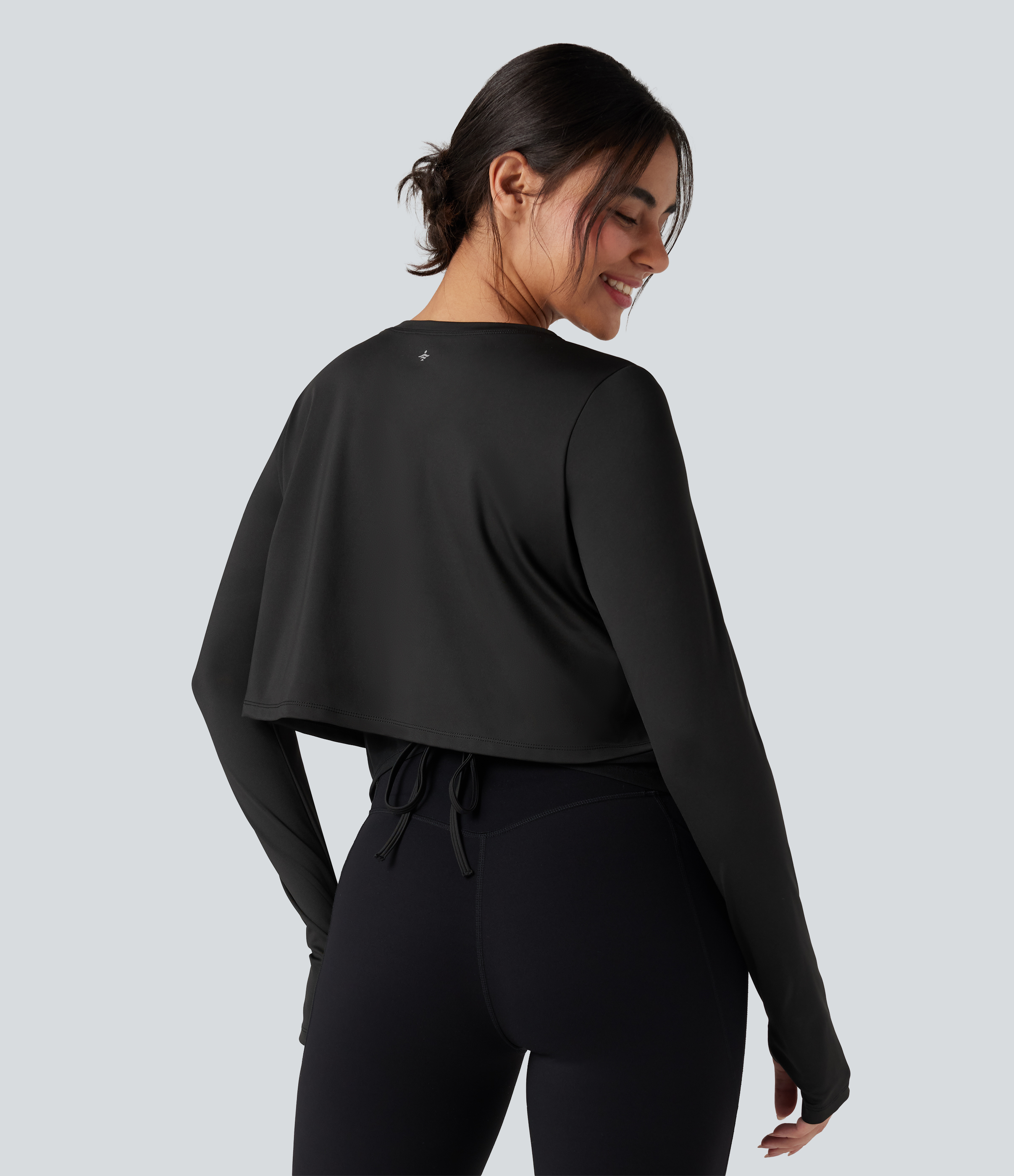 Noir Top de sport yoga col rond manches longues mesh contrastant à découpes liens dans le dos avec trous pouces / 2