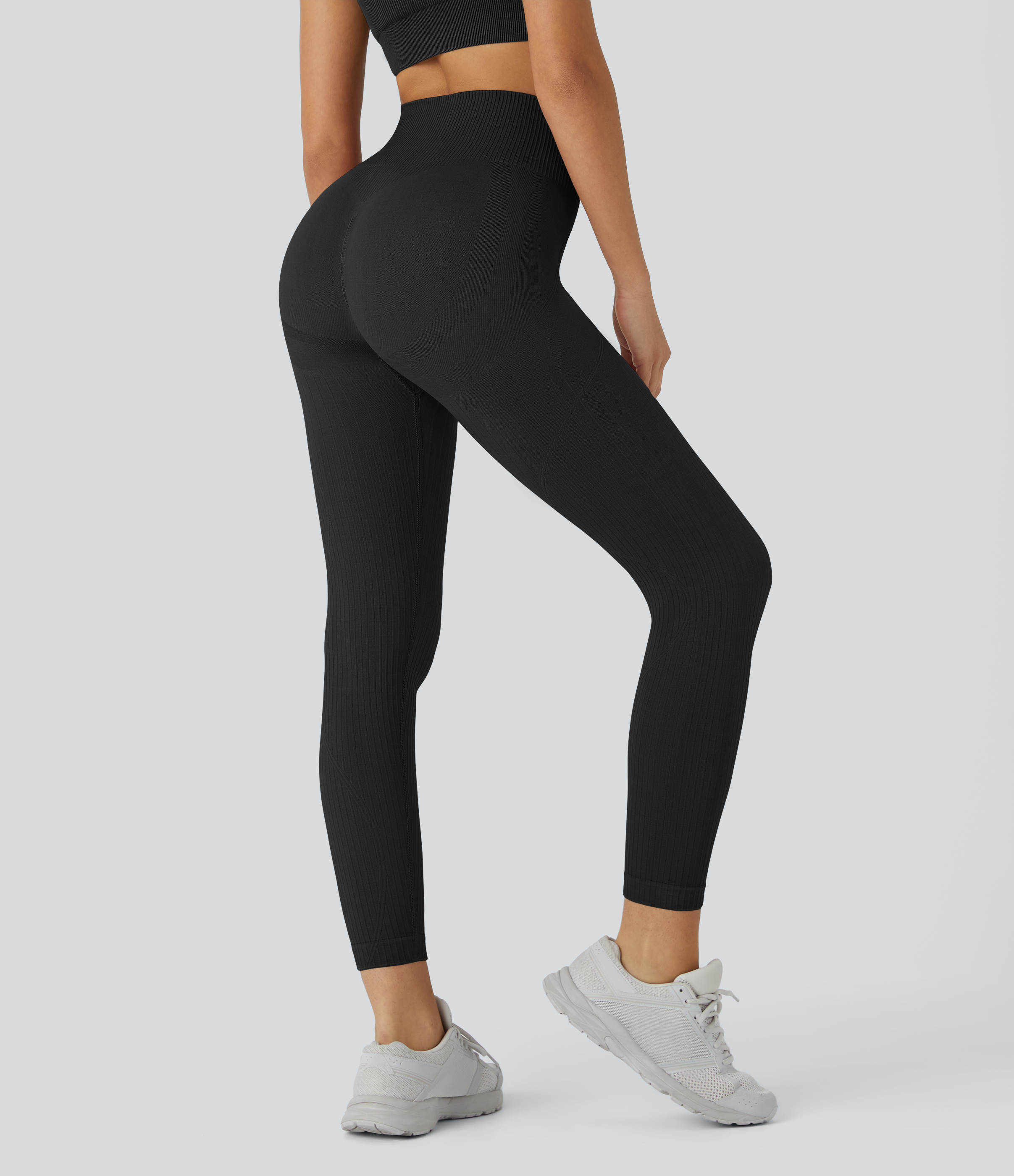Schwarz Soft OneForm nahtlose 'Flow' Rippen-High-Waist-Trainingsleggings mit Bauchkontrolle und pohebender Wirkung / 2