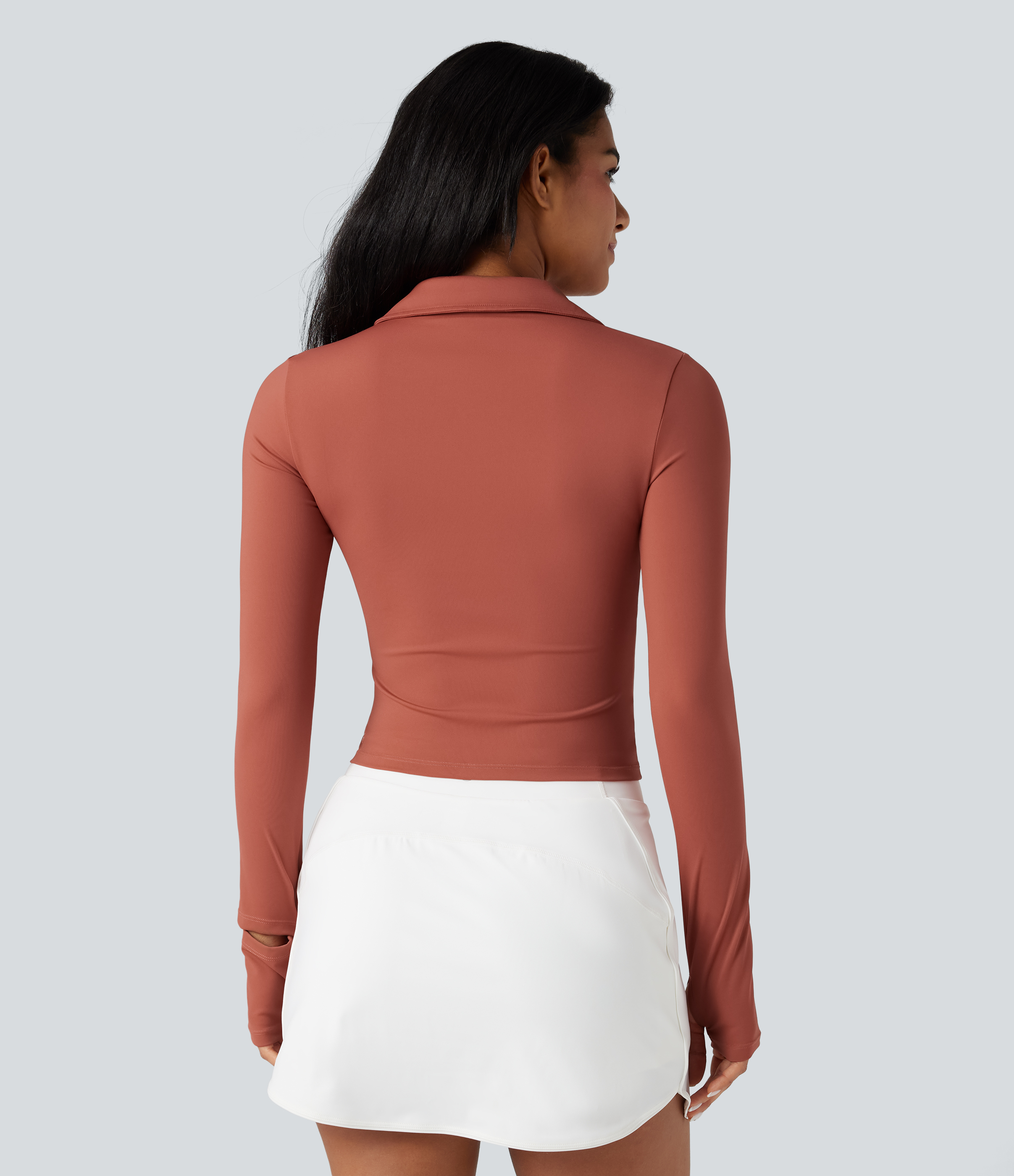 Etruscan Red Haut de sport yoga SoftlyZero™ Airy col rond manches longues effet frais InstantCool avec passe-pouces, protection solaire UPF50+ / 2