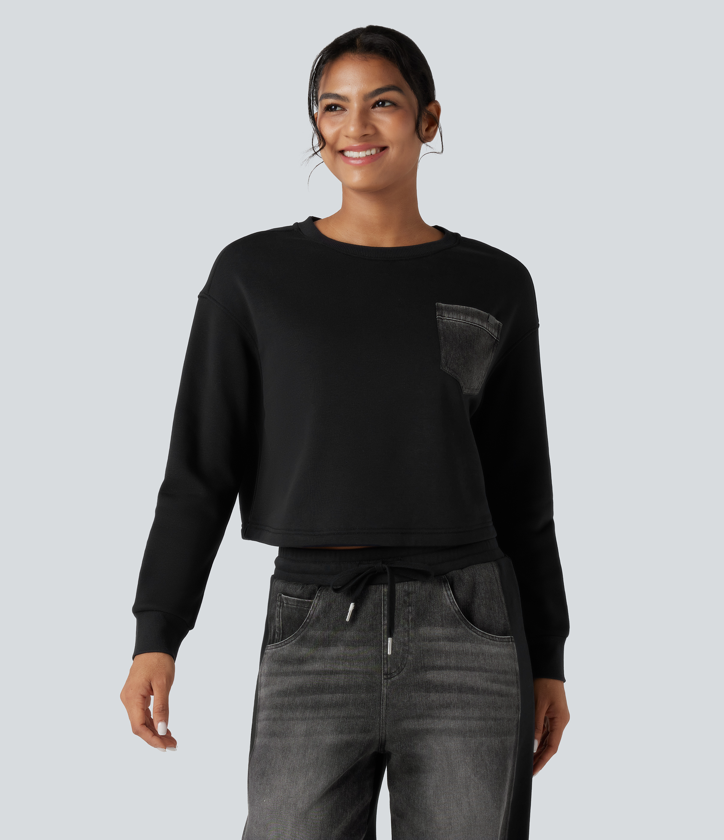 Round Neck Long Sleeve Casual Cotton Sweatshirt with Pocket