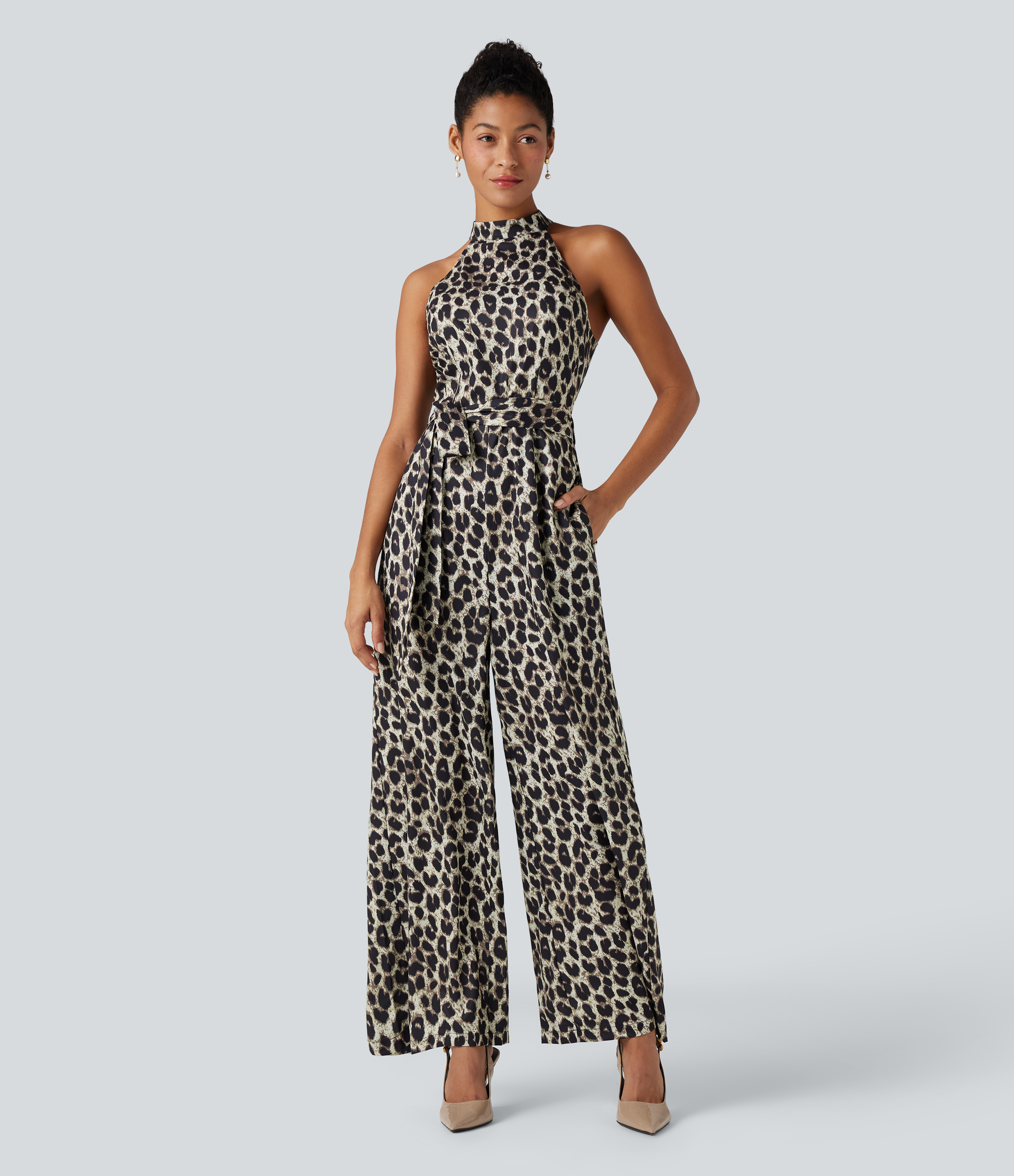 Party-Jumpsuit mit Neckholder, Seitentaschen, Leopardenmuster und Gürtel