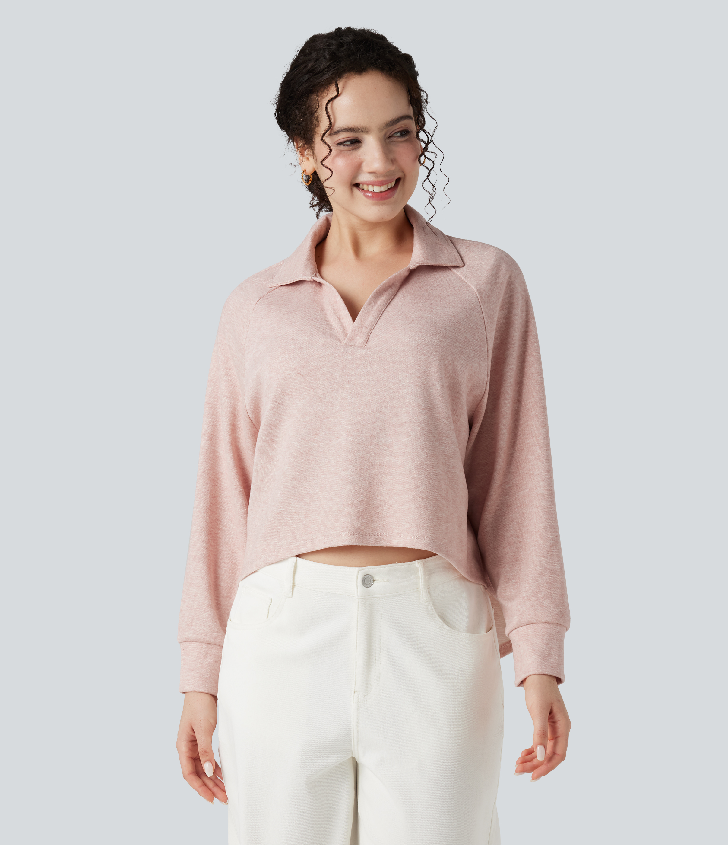 Entspanntes Freizeit-Sweatshirt mit Kragen, langen Raglanärmeln und High-Low-Design