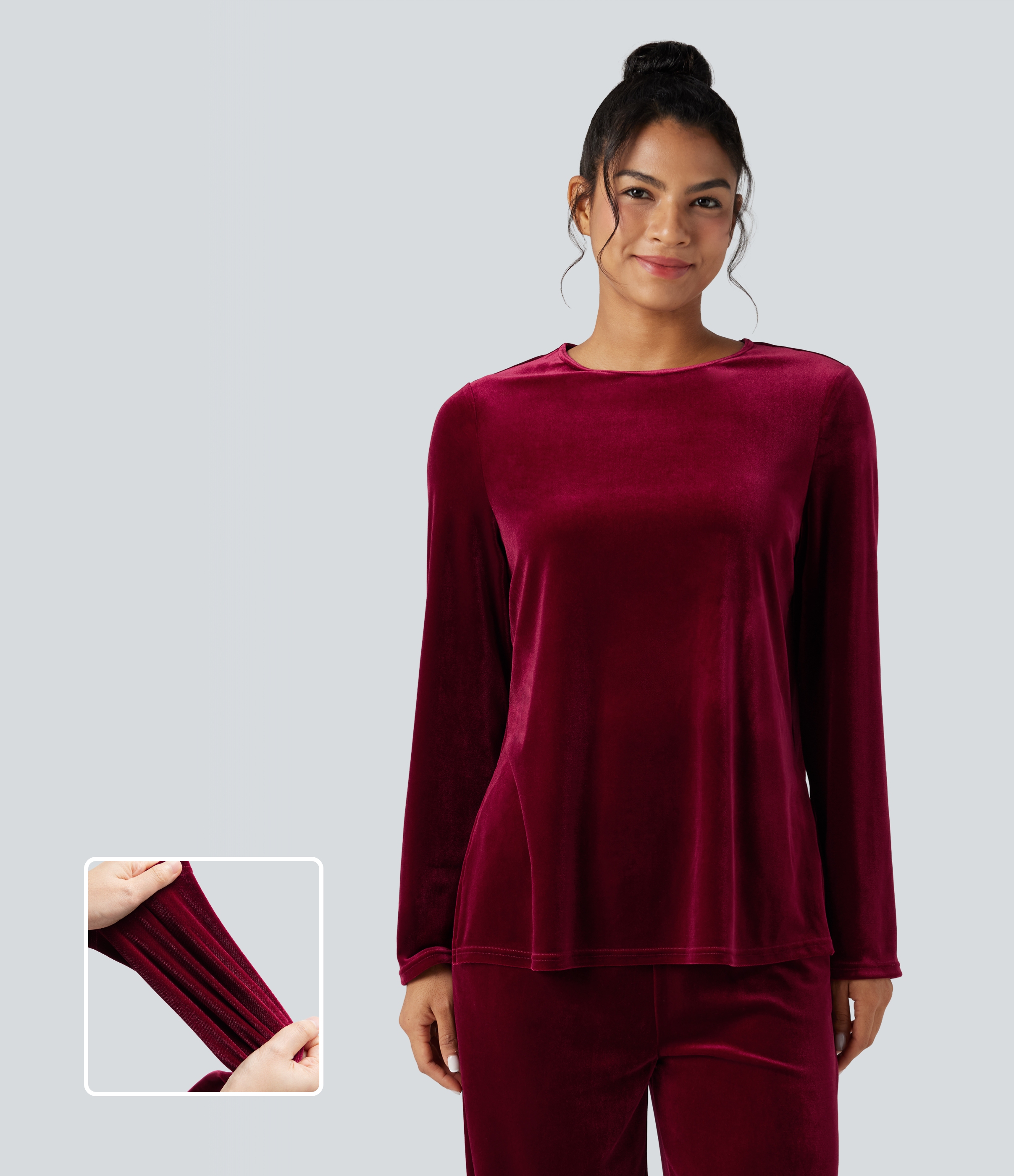 Lounge-Oberteil aus Samt mit Rundhalsausschnitt, langen Ärmeln und geteiltem Saum