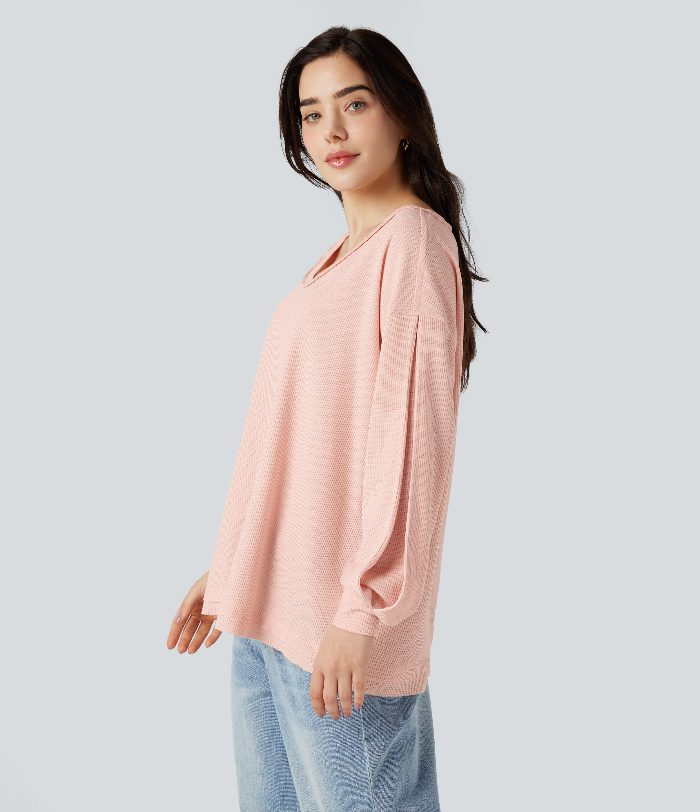 Sweat-shirt gaufré col échancré manches longues