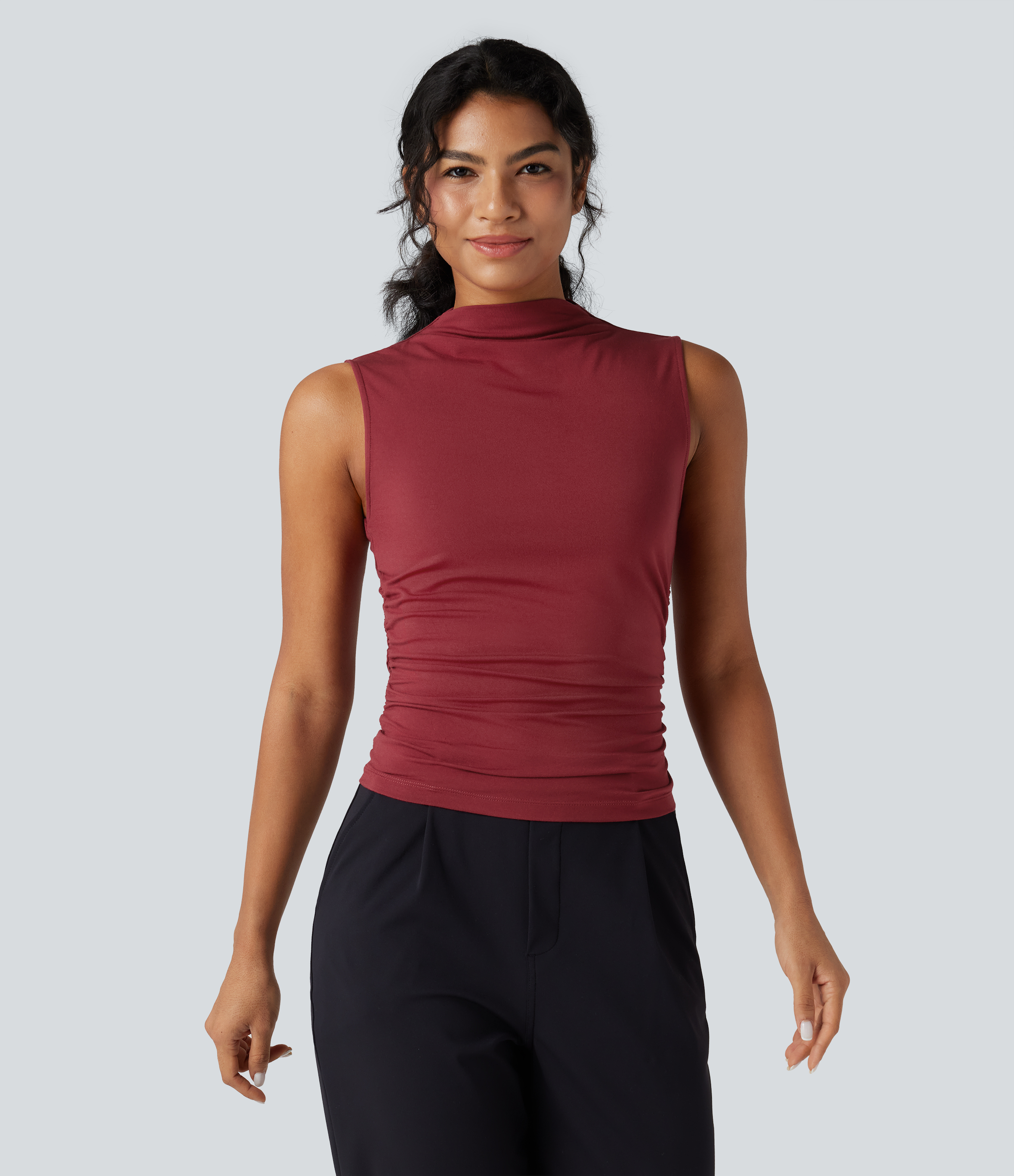 Merlot Top tailleur froncé col montant sans manches / 2