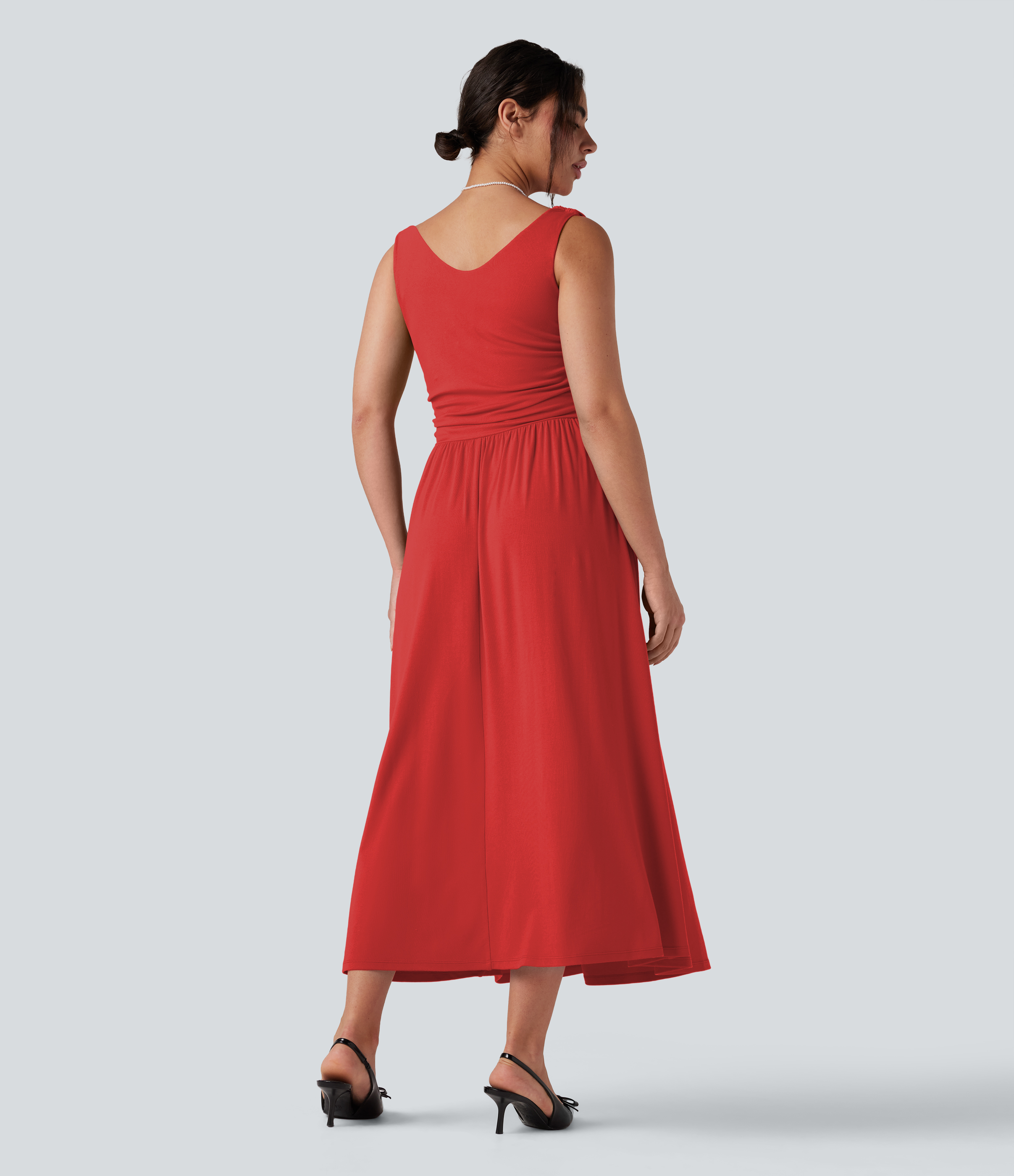 Poppy Red Vestido maxi de un solo hombro sin mangas con fruncidos para damas de honor e invitadas de boda / 2