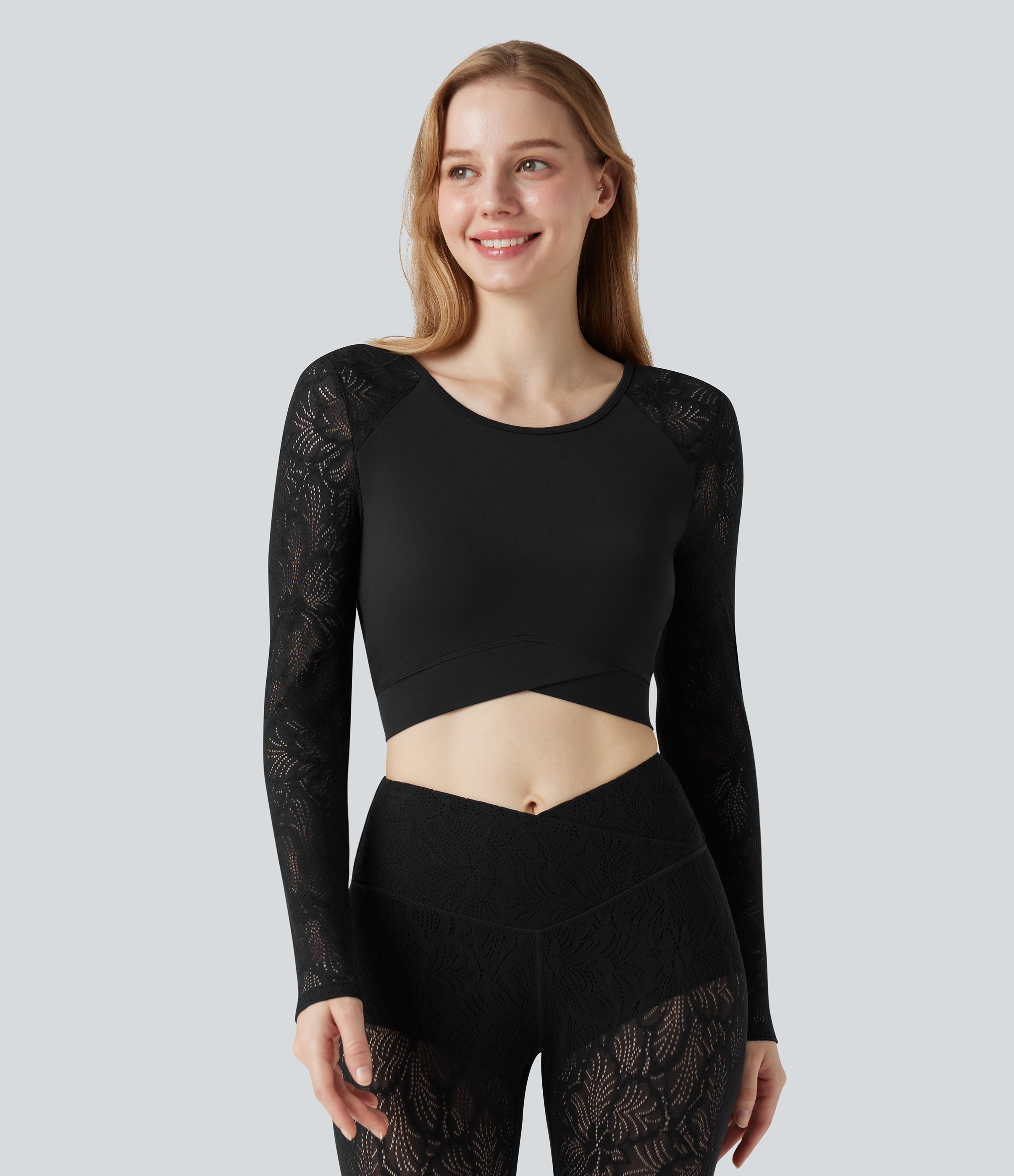 Black SoftlyZero™ Contrast Lace Crossover Hem Long Sleeve Cropped Yoga Sports Top / 2
