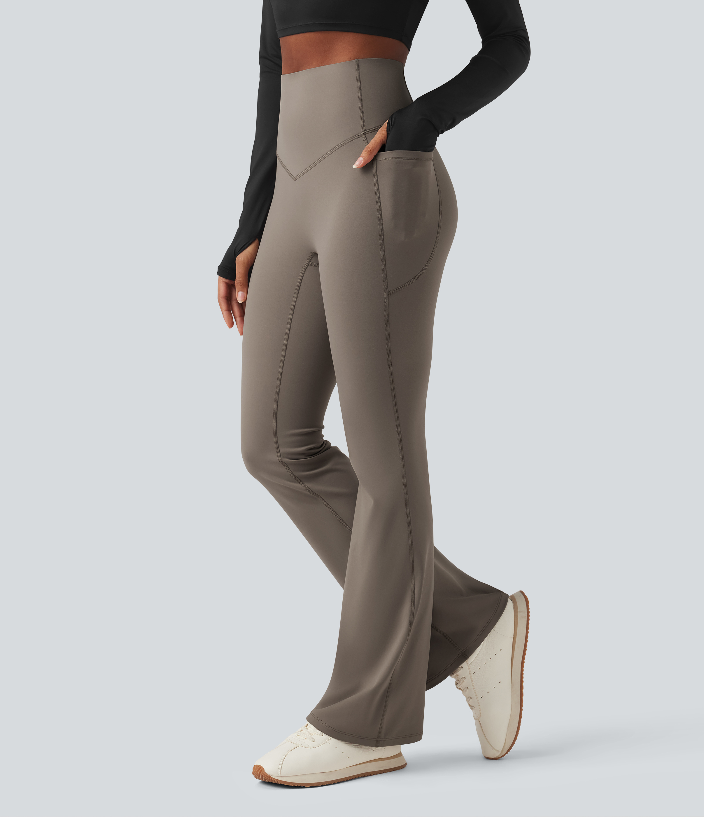 Halara Ultrasculpt™ Heat High Waisted Tummy Control Fleece Shaping Yoga Bootcut Leggings with Pockets