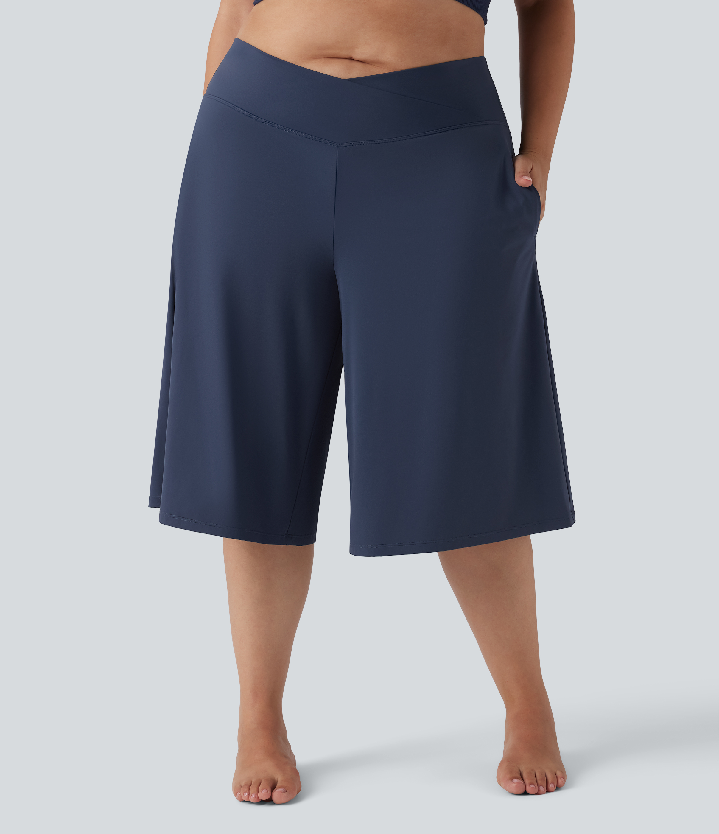 Pantalon corsaire grande taille large SoftlyZero™ aérien taille haute croisée toucher frais avec poches