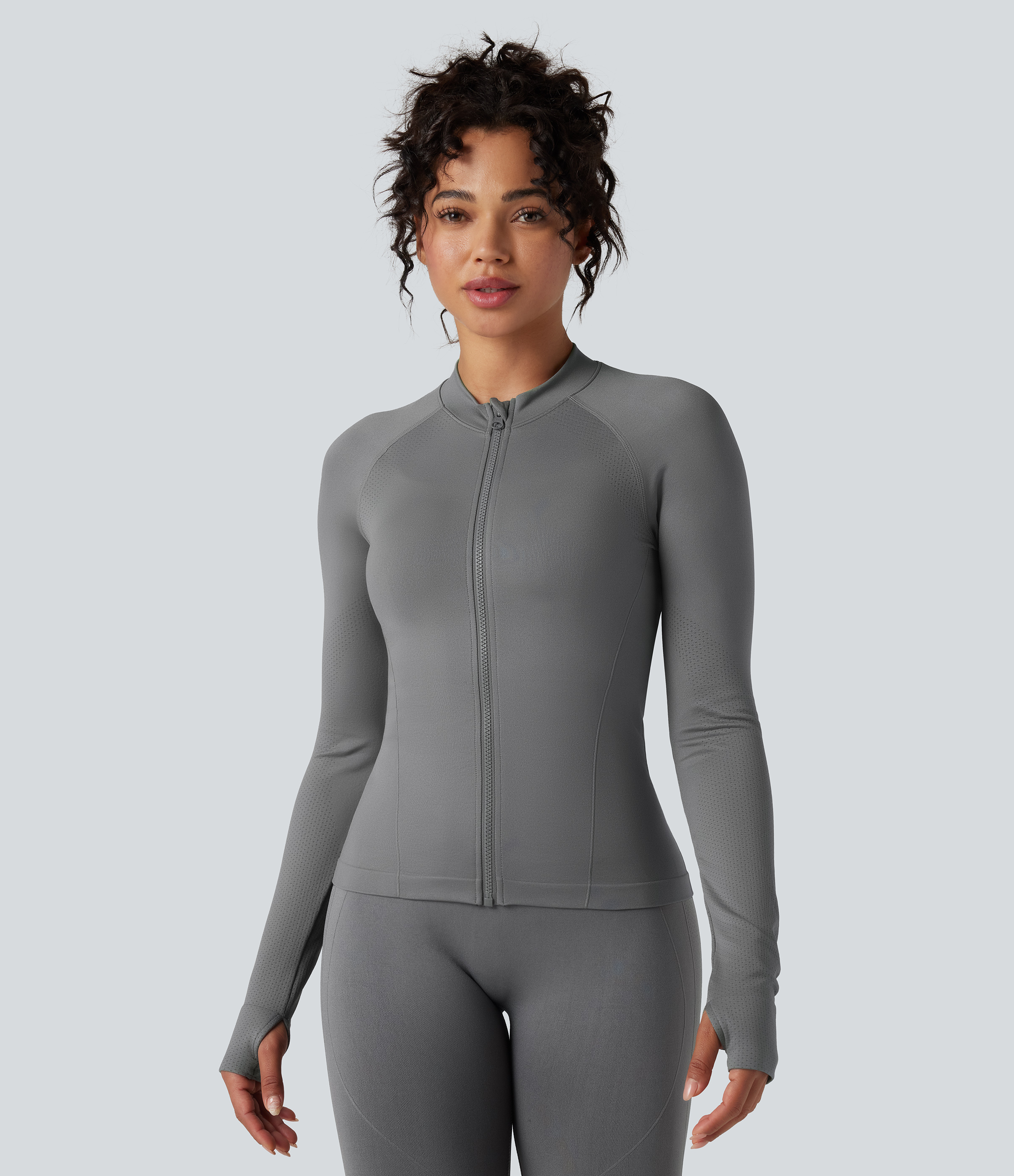 Veste de yoga Seamless Flow à fermeture éclair, manches longues et trous pour les pouces