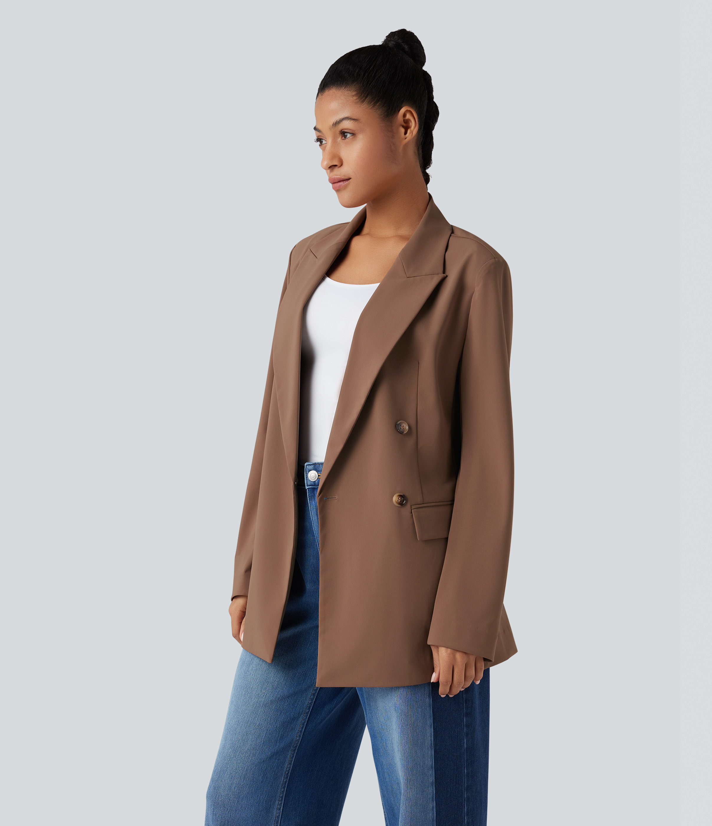 Blazer de trabajo resistente a las arrugas con cuello con muesca, mangas largas y bolsillos