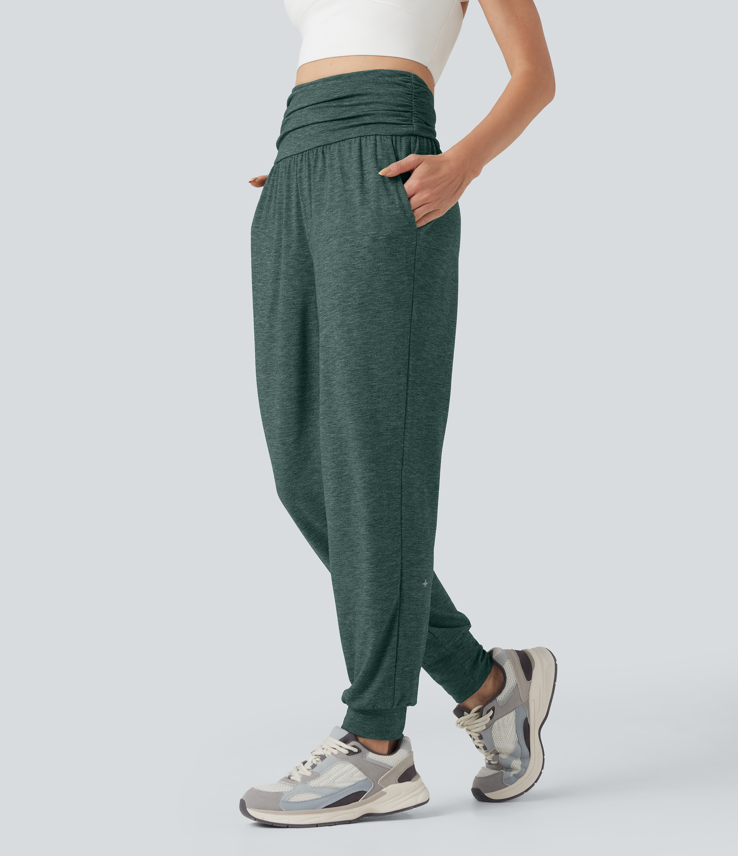 High Waisted Ruched Heathered Yoga Joggers with Pockets