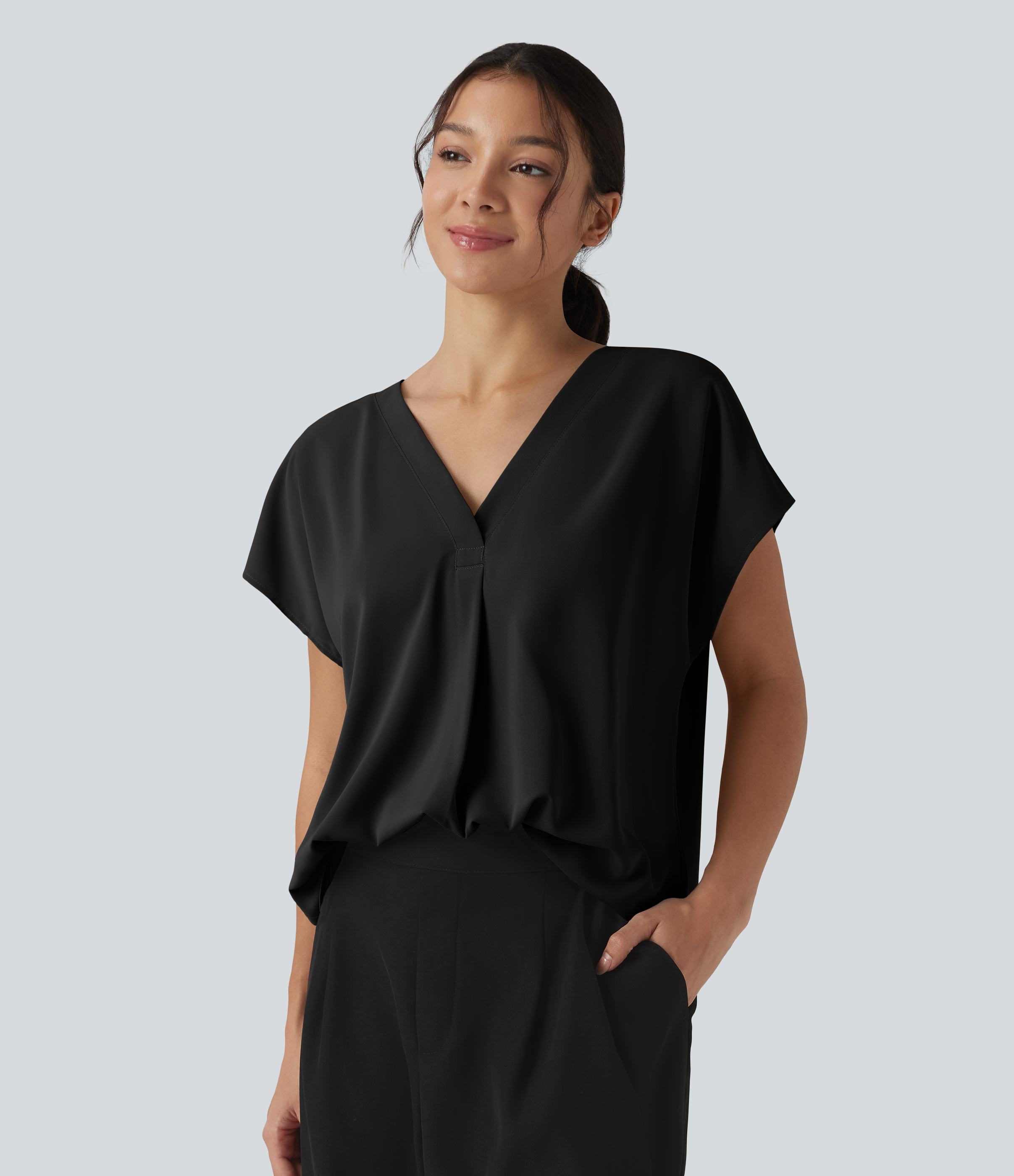 Wrinkle-resistant V-neck Short Sleeve Oversized Work Blouse