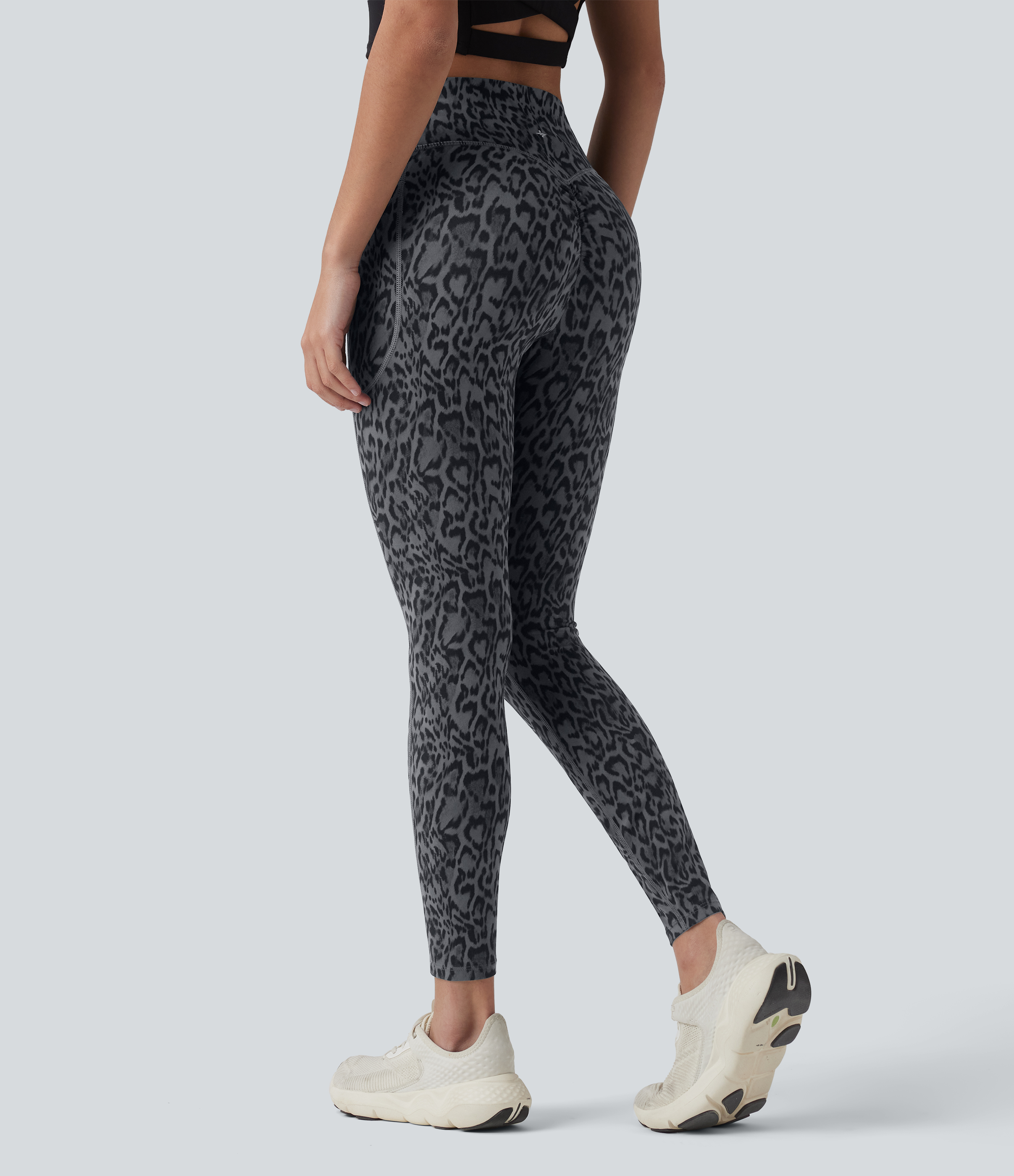 Halara UltraSculpt™ Leopard Print High Waisted Scrunch Butt Lifting Tummy Control Training Leggings with Pockets