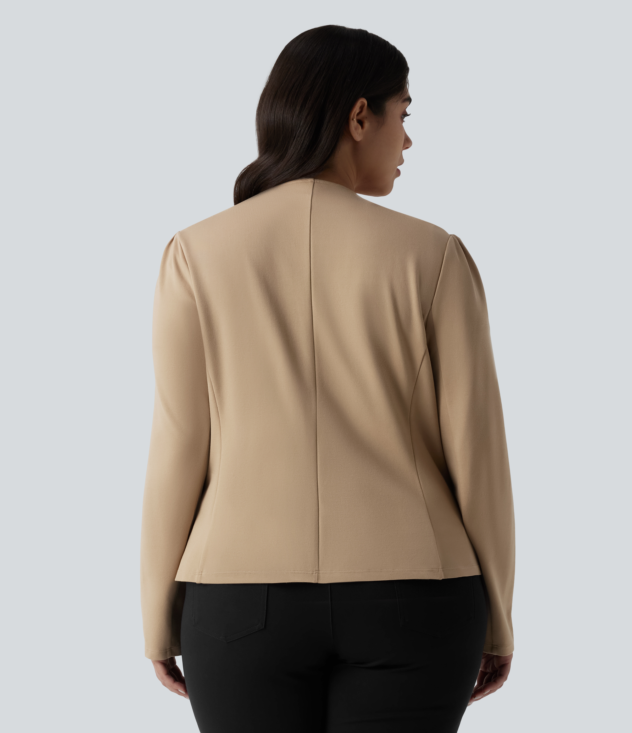 Tan SculptKnit-Blazer in großen Größen – Rundhalsausschnitt, lange Ärmel, schlanke Passform für die Arbeit / 2