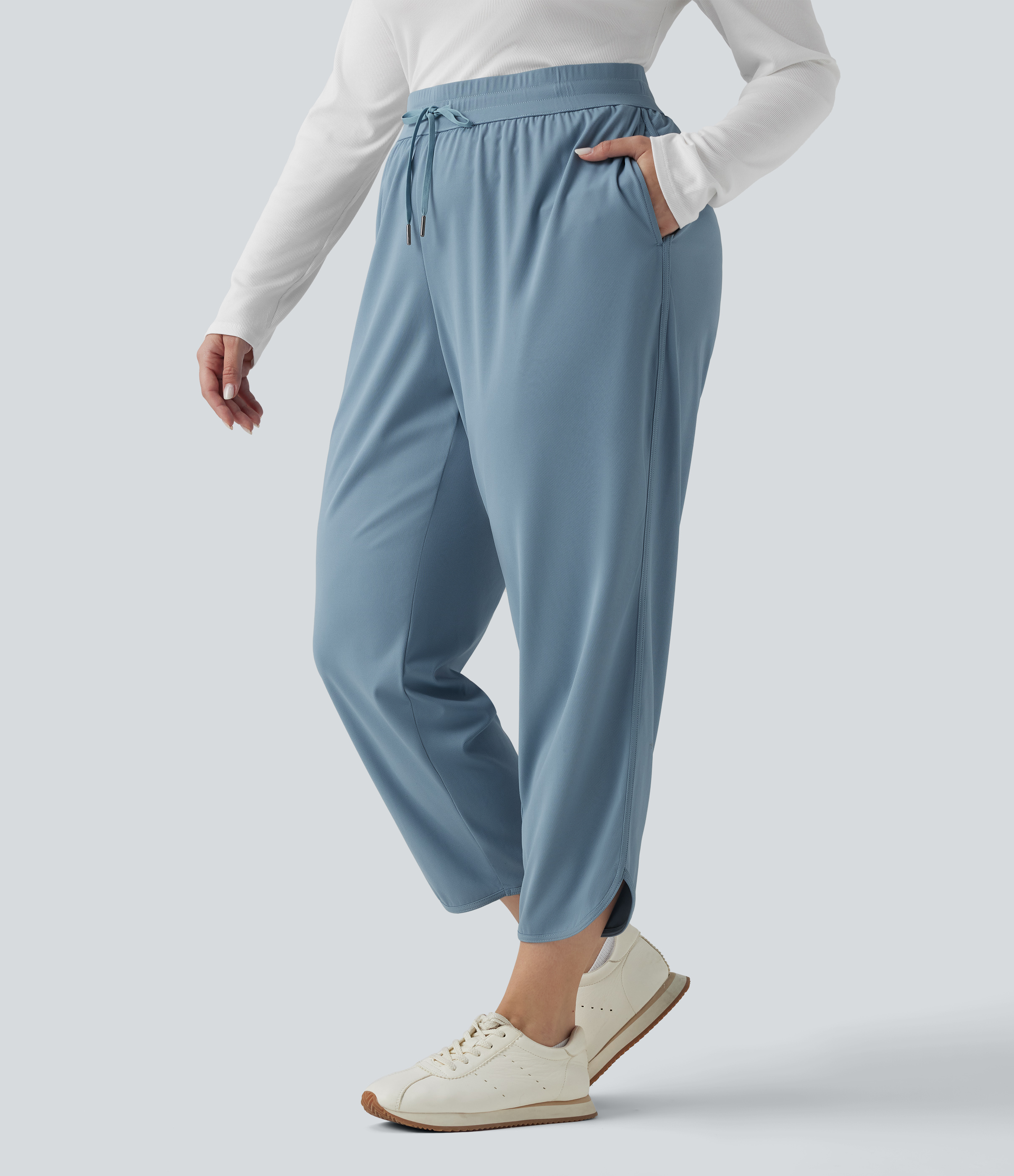 Plus Size Mid Rise Drawstring Curved Hem Quick Dry Golf Tapered Pants with Pockets-UPF40+