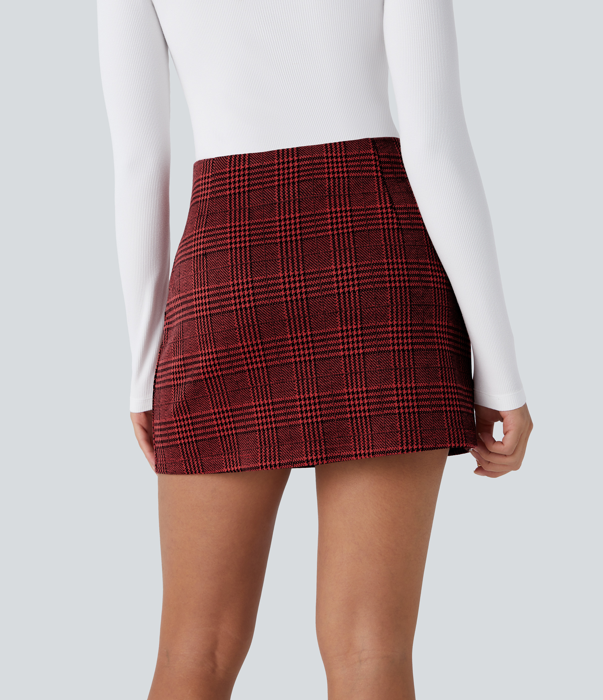 Burgundy Houndstooth Pattern 2-in-1 mini workwear skirt with a high waist and checked pattern / 2