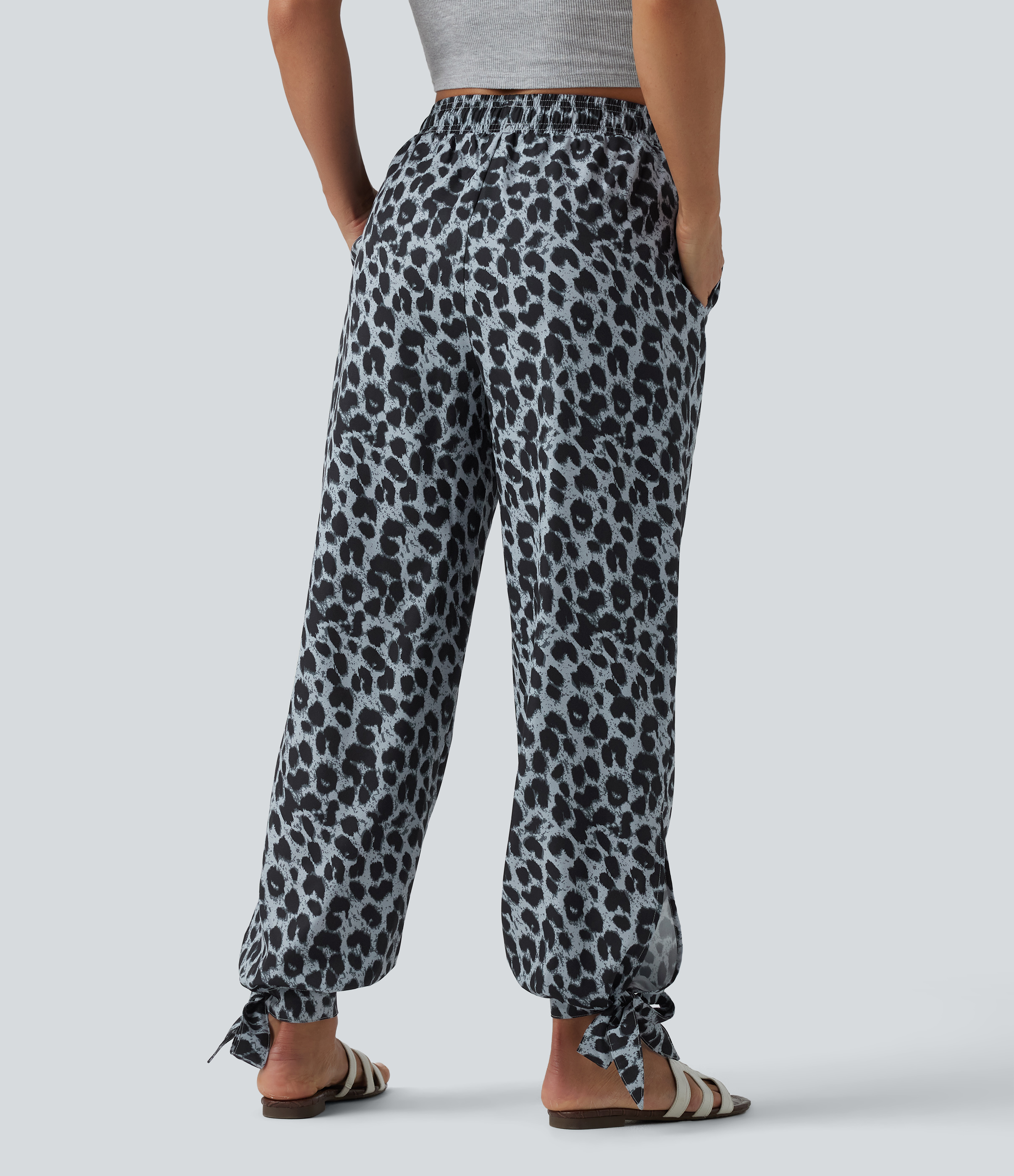 Mid Rise Drawstring Knot Hem Leopard Print Casual Joggers with Pokcets