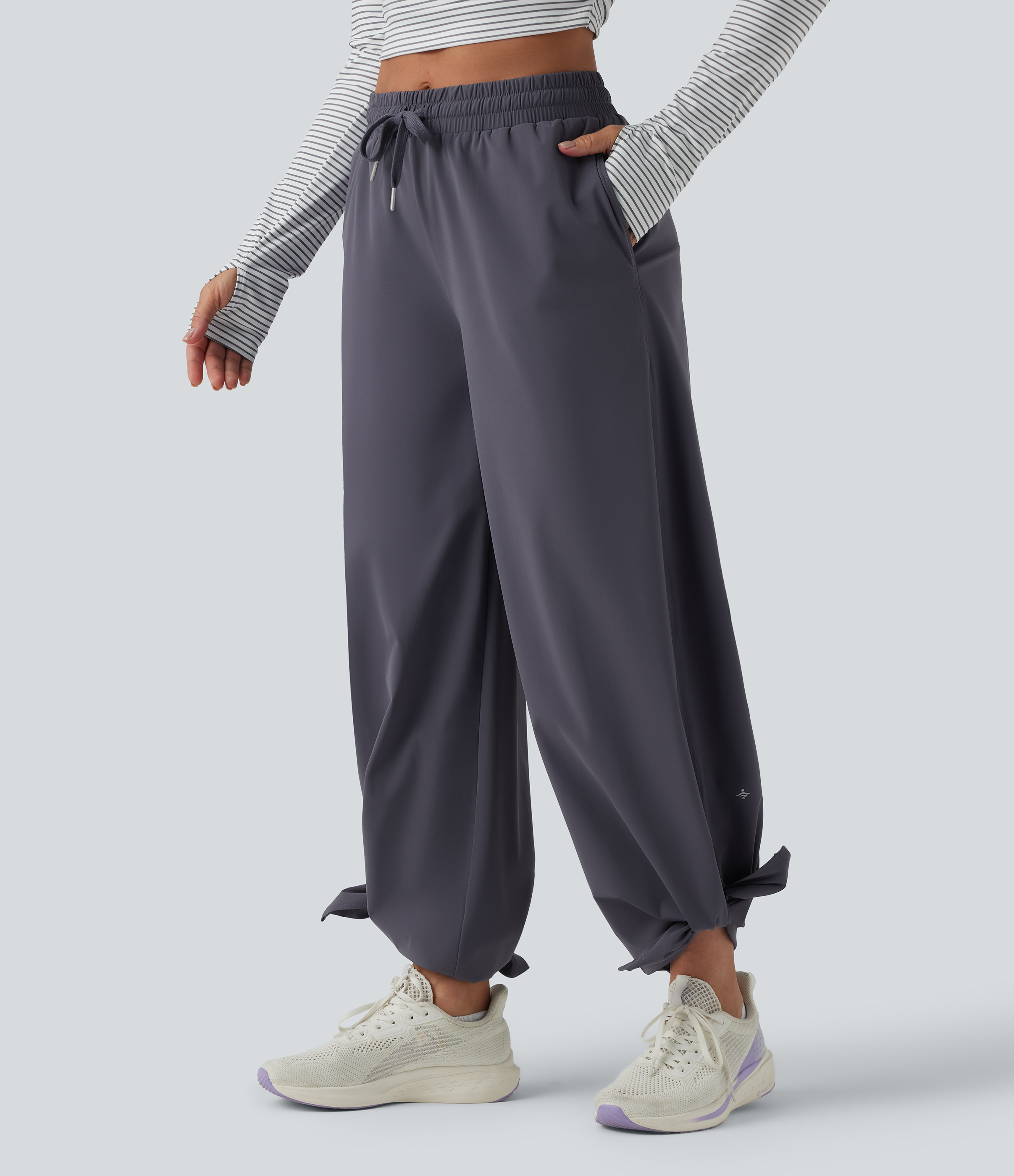 Mid Rise Drawstring Straight Leg Quick Dry Running Pants with Pockets