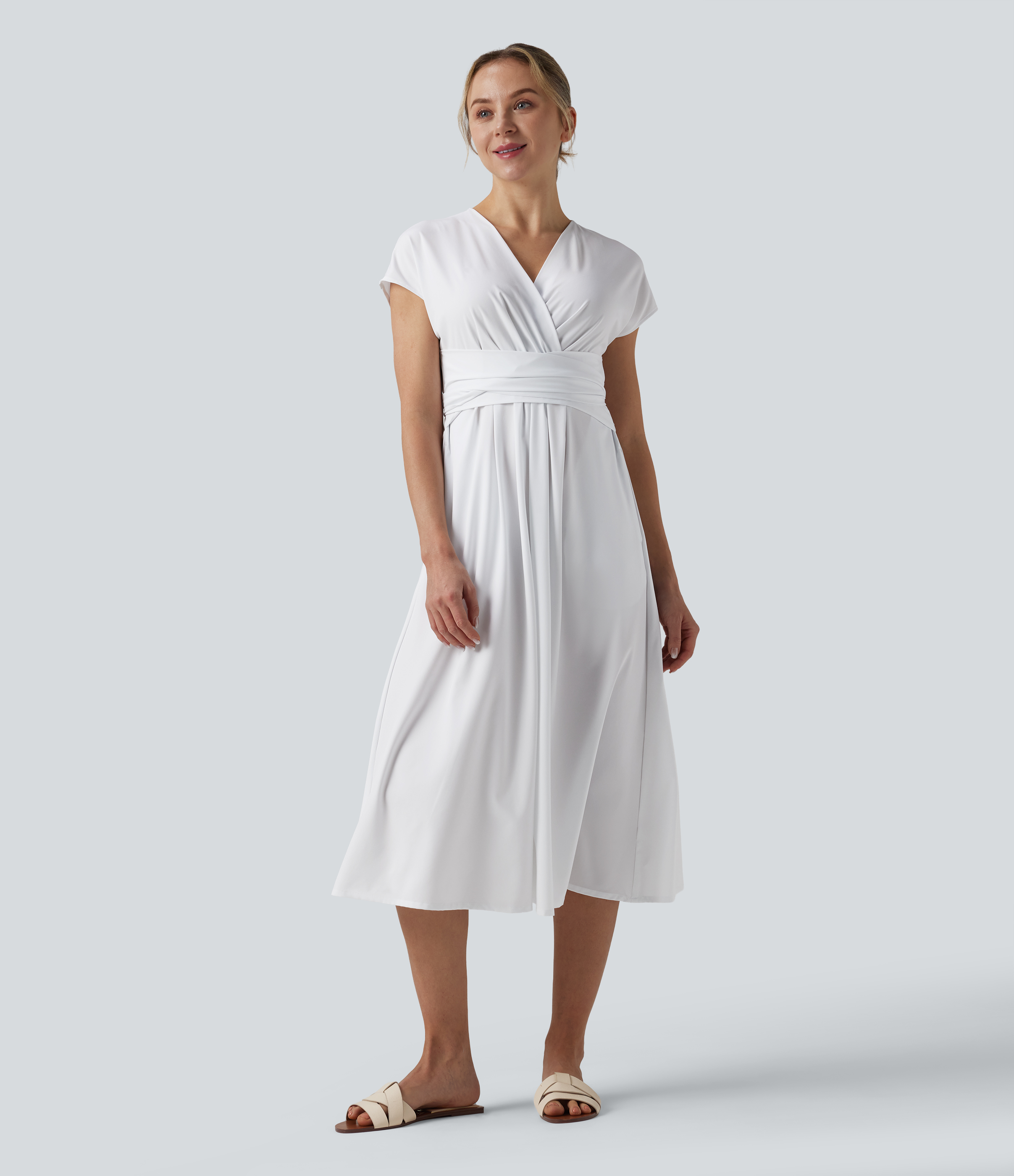 Robe décontractée midi Breezeful™ col V manches courtes à liens dans le dos séchage rapide avec poches latérales