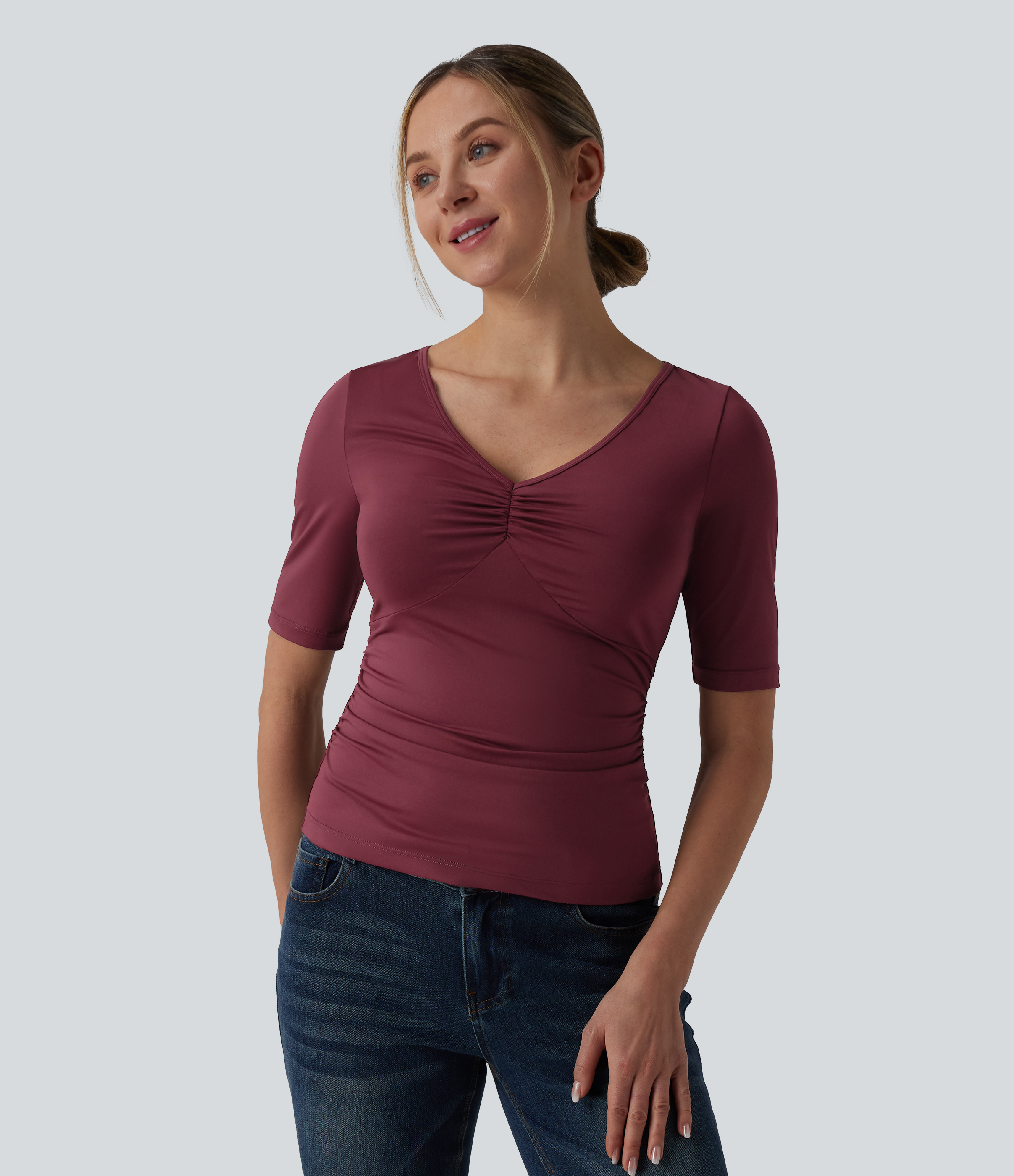 Chocolate Truffle T-shirt casual con scollo a V, maniche corte e arricciature / 1