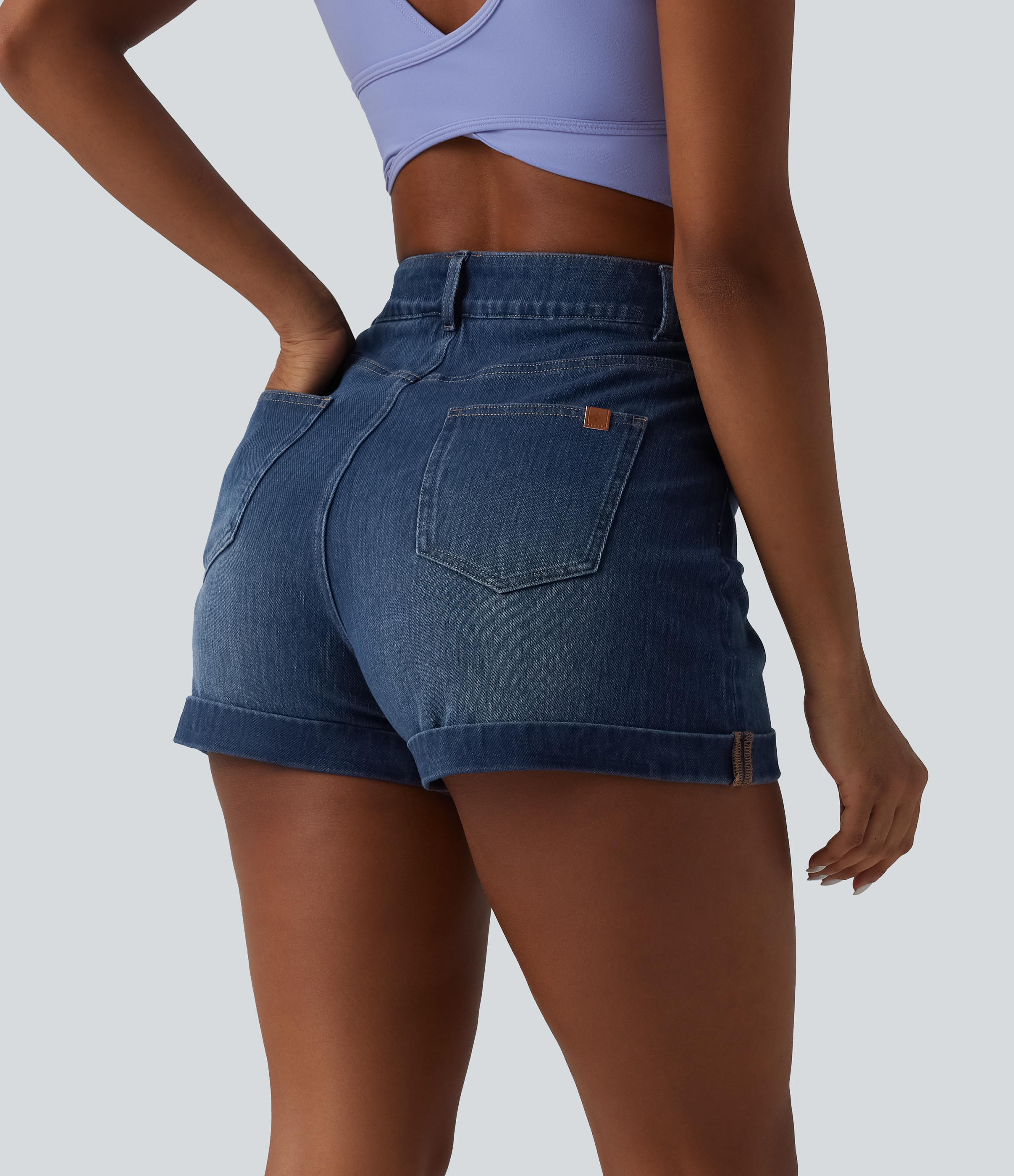 Estate Blue Denim Halara Flex™ - Lässige Jeans-Shorts mit hohem Bund, mehreren Taschen, Bauchkontrolle und gerolltem Saum / 2