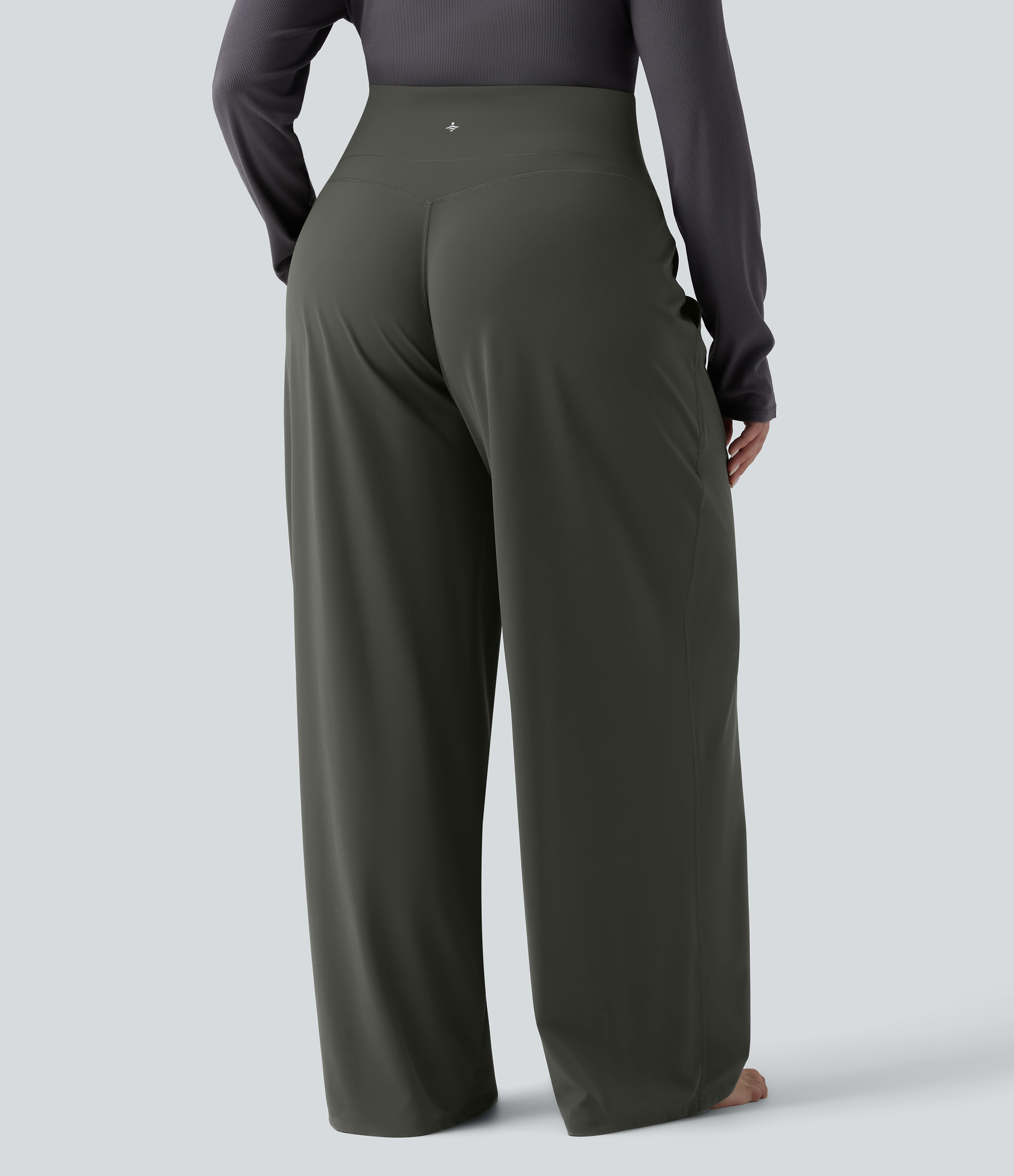 Deep Woodland Green Halara UltraSculpt™ High Waisted Tummy Control Straight Leg Yoga Plus Size Pants with Pockets / 2