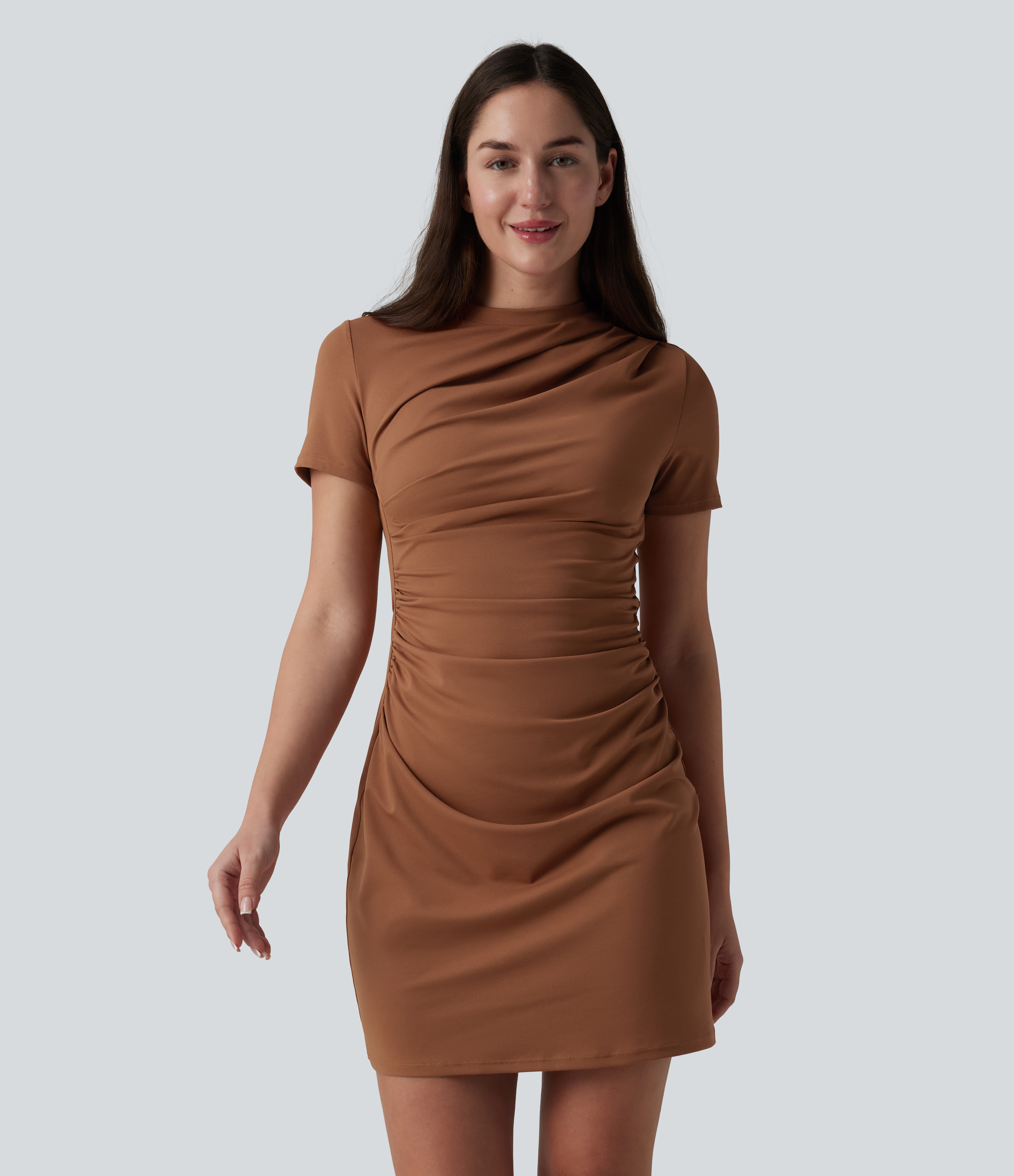 Lässiges Minikleid in A-Linie mit Rundhalsausschnitt und kurzen Ärmeln