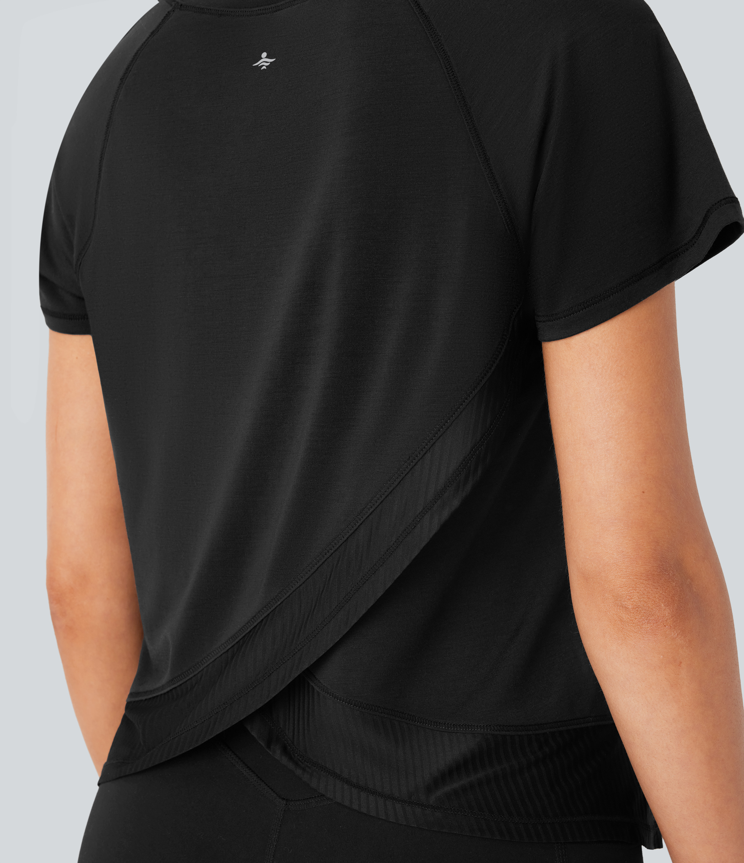 Halara Raglan Sleeve Crossover Hem Quick Dry Running Sports Top  - Black - S 