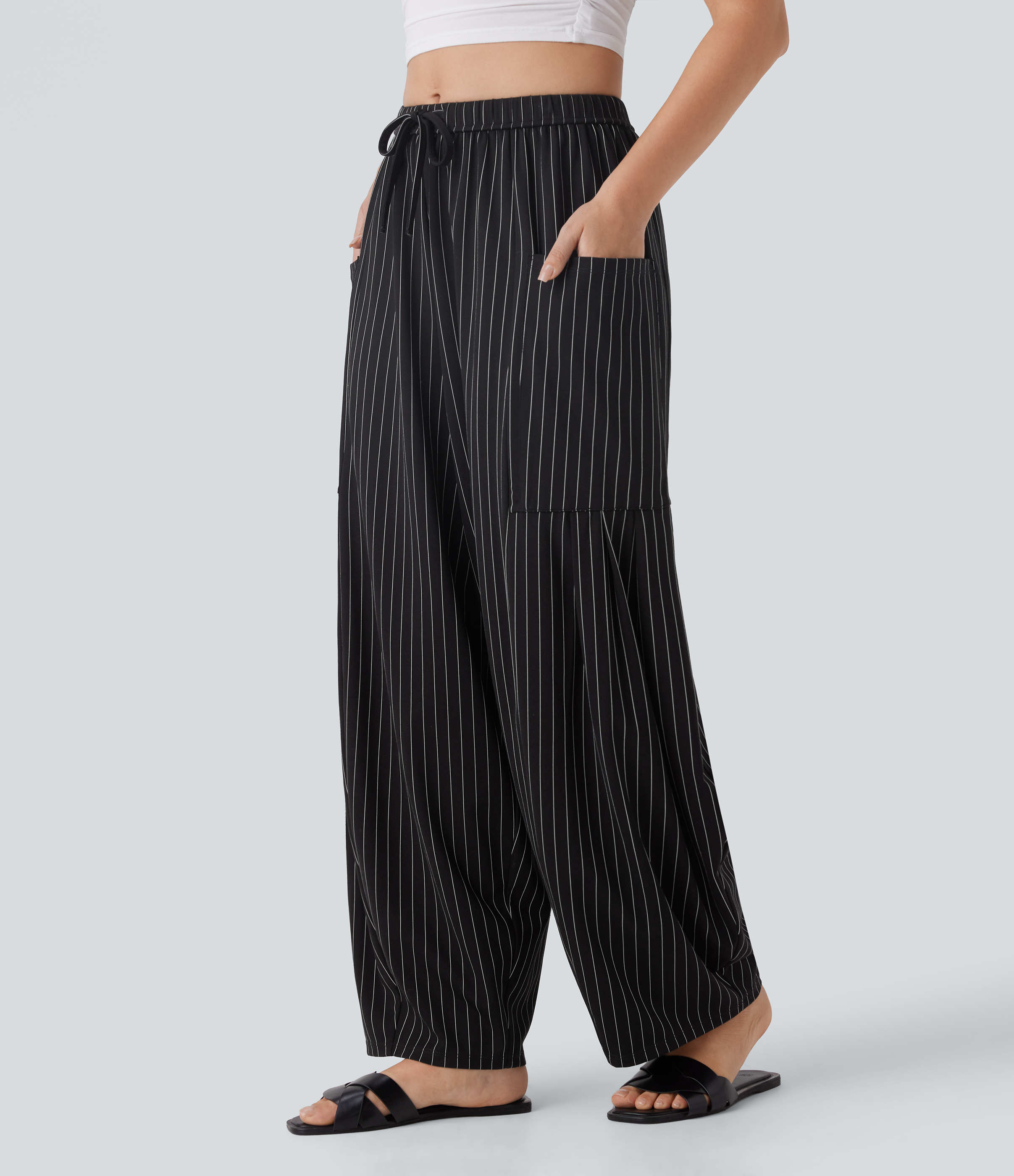 Halara Mid Rise Drawstring Side Pocket Oversize Barrel Leg Cool Touch Stripe Resort Pants  - Black White Pinstripe - M(regular) sweatpants 