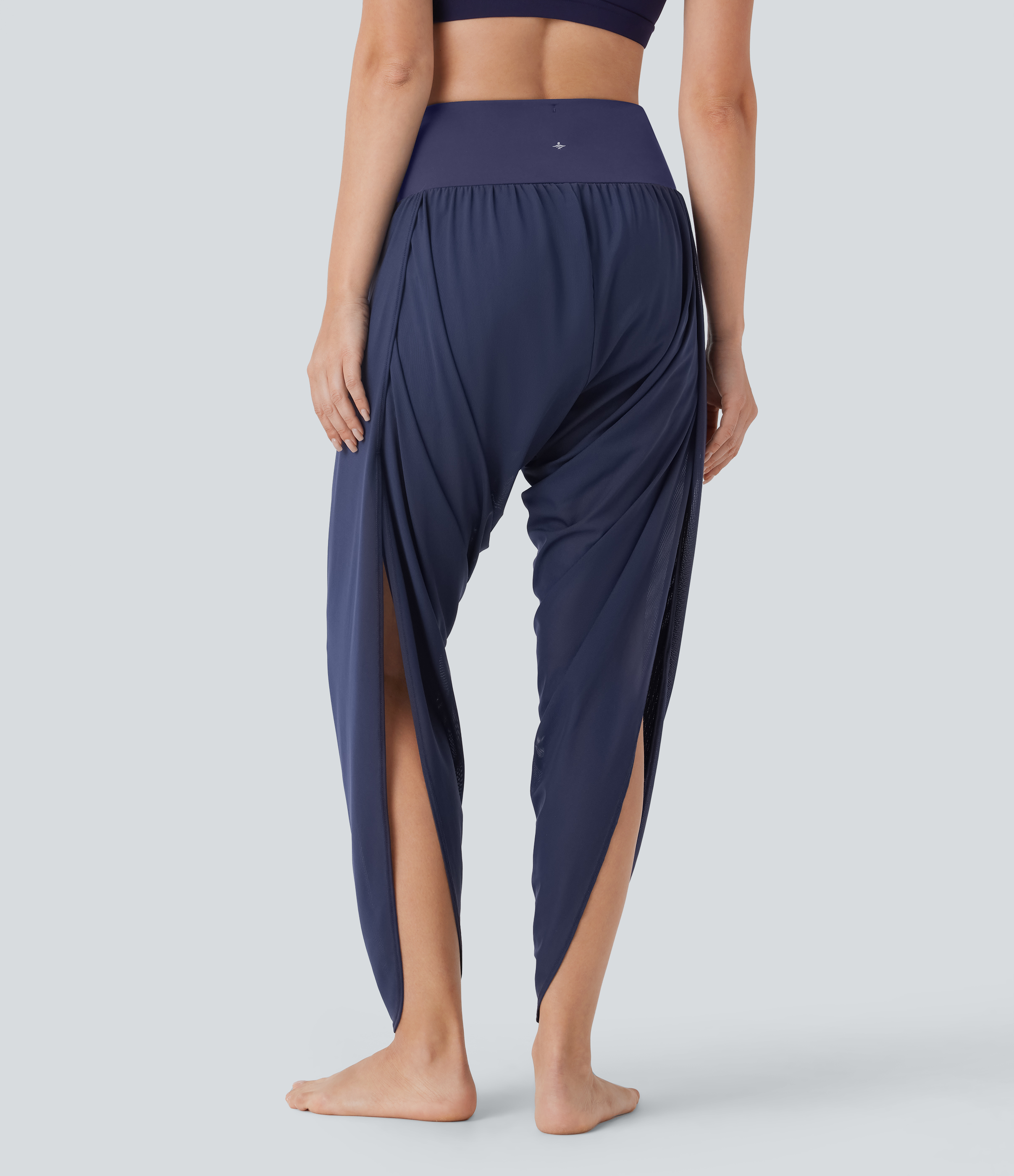 Halara High Waisted 2-in-1 Side Pocket Ruched Contrast Mesh Split Yoga Joggers  - Naval Academy - XL(regular) 