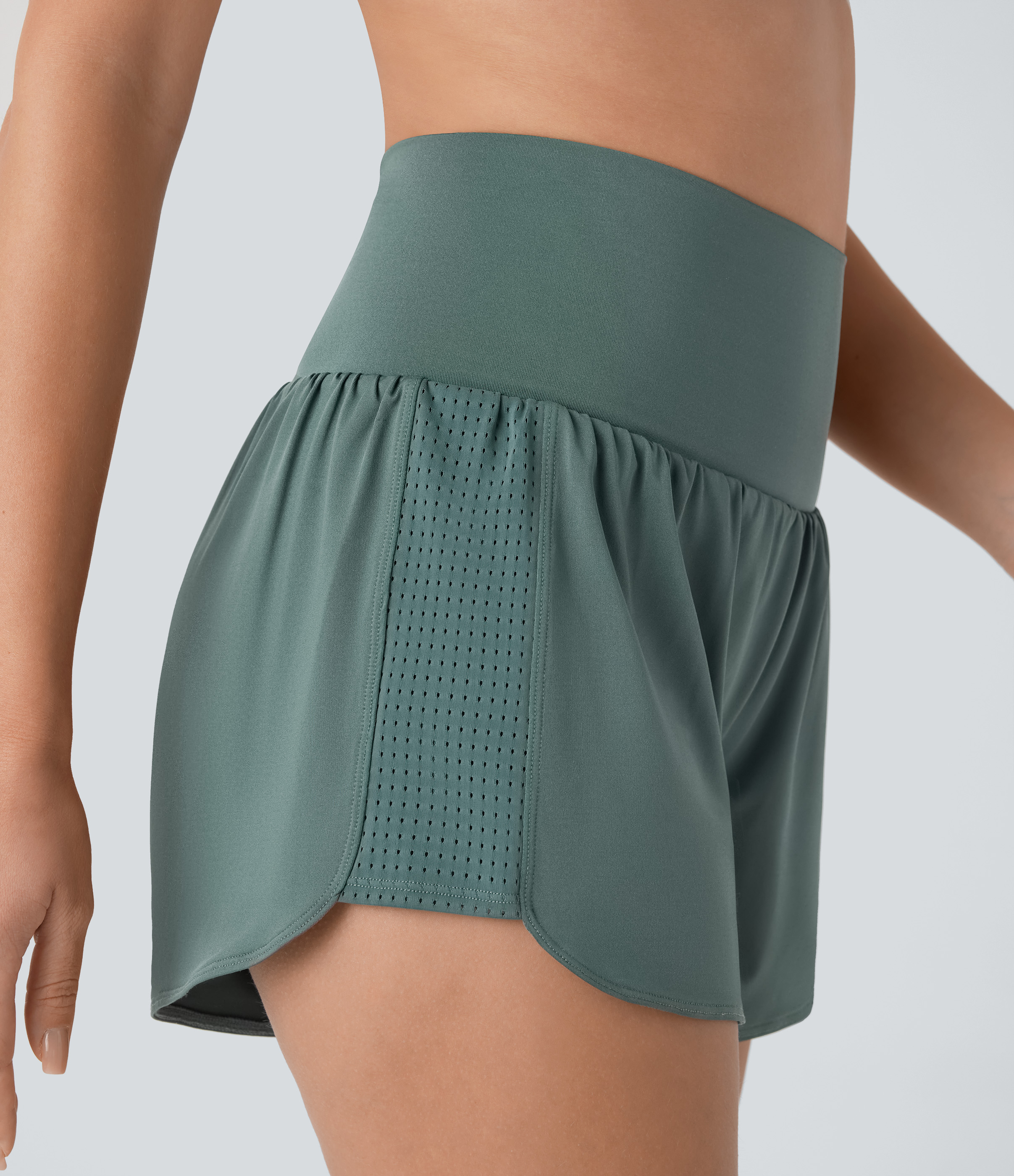 Halara Super High Waisted Contrast Mesh Back Pocket & Side Hidden Pocket 2-in-1 Yoga Shorts 3`` Gym Short - Duck Green - L booty shorts 