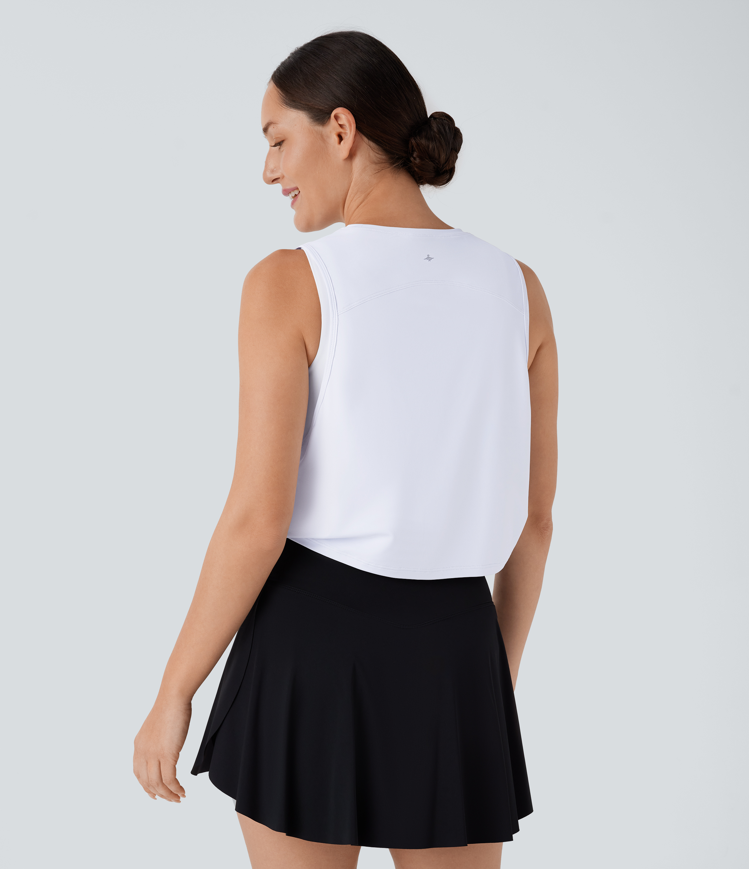 Halara Round Neck Twisted Curved Hem Cropped Pickleball Tank Top Tank Top - White - L golf tops halter top tunic tops sleeveless tops 