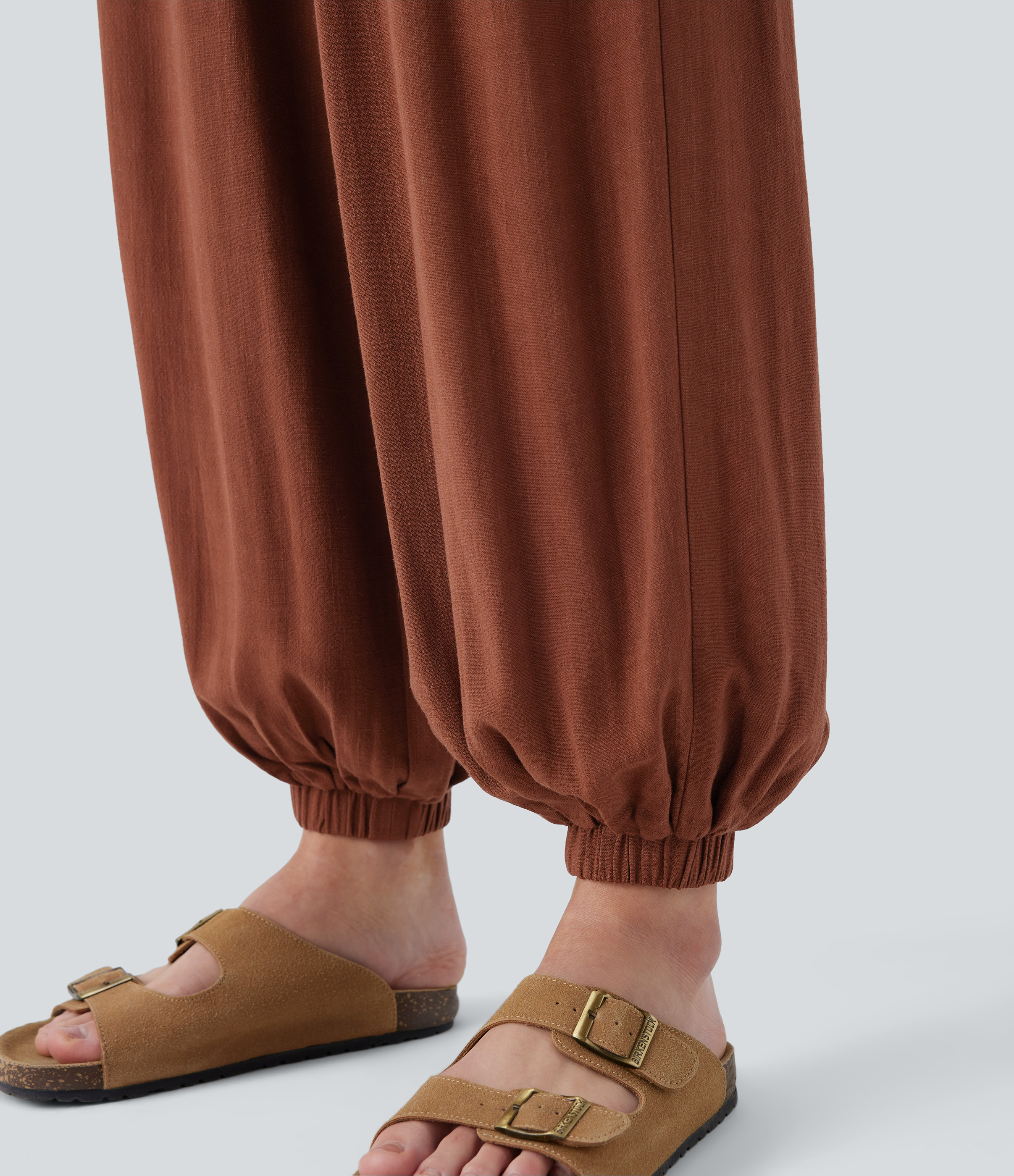 Halara High Waisted Shirred Drawstring Side Pocket Draped Linen-Blend Casual Joggers  - Arabian Spice - XS(regular) 