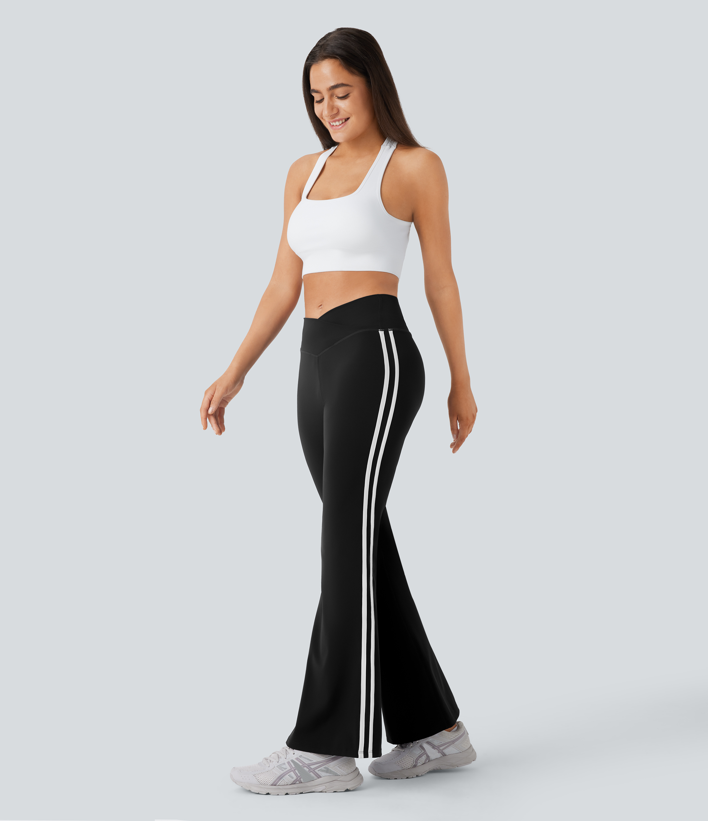 Halara Breezefulв„ў Mid Rise Crossover Color Block Flare Quick Dry Yoga Leggings  - Black - M gym leggings leggings with pockets 