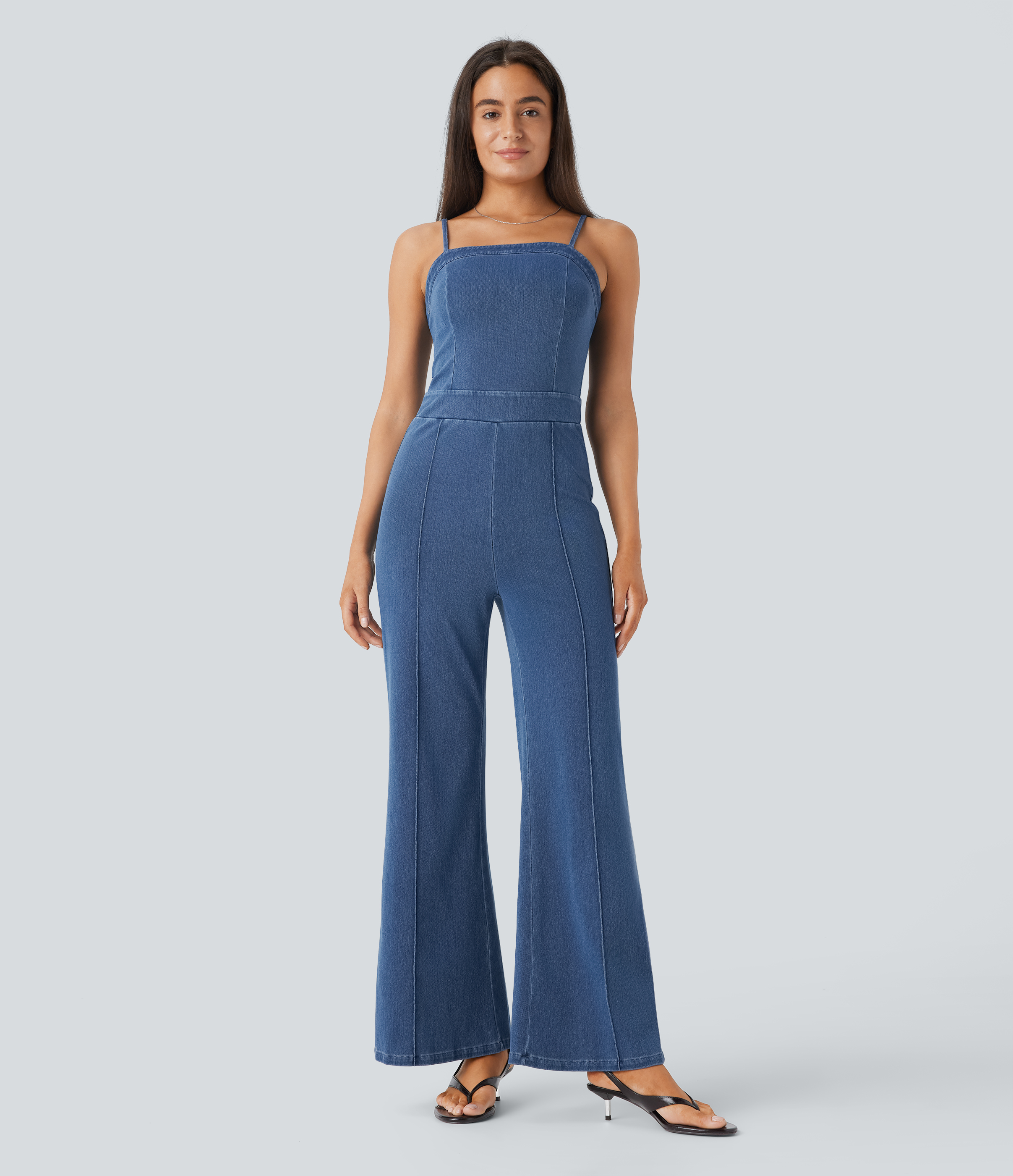 Combinaison décontractée Halara Flex™ en jean stretch délavé avec bretelles ajustables